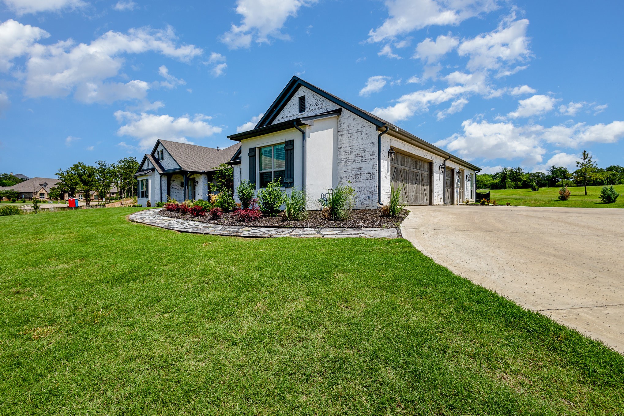 Cross Roads, Texas, 76227, United States, 4 Bedrooms Bedrooms, ,3 BathroomsBathrooms,Residential,For Sale,1865496