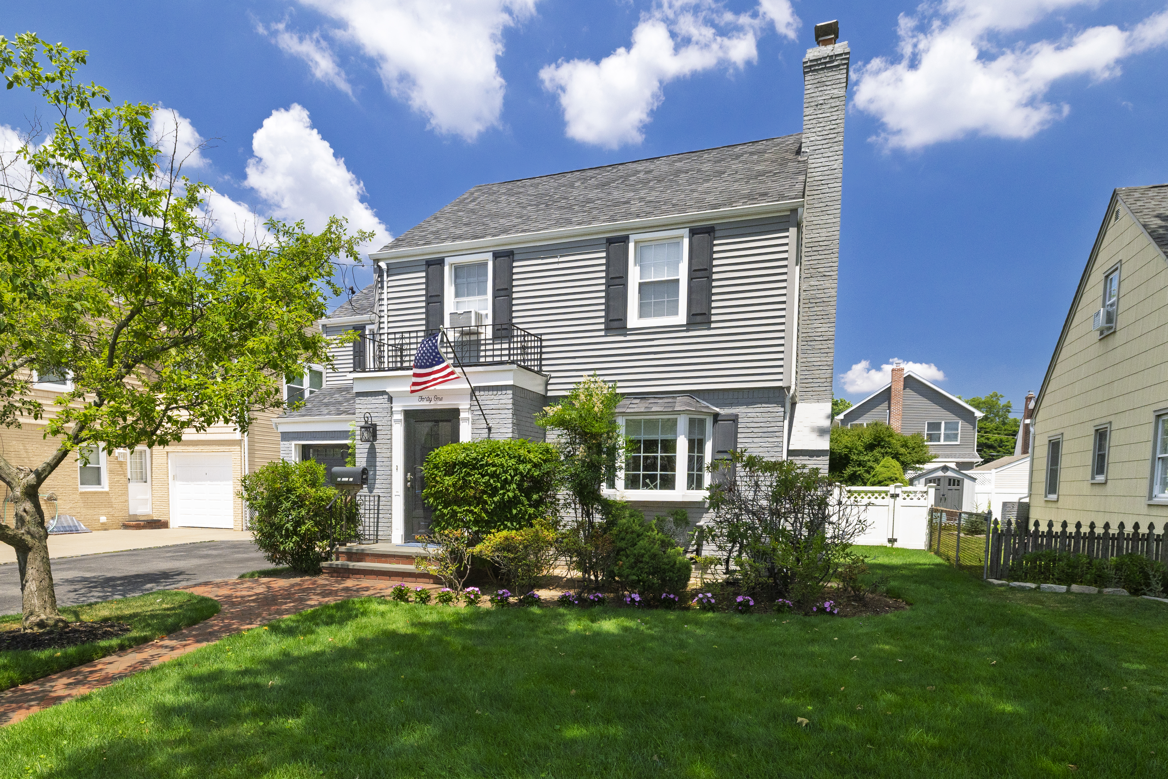  41 Hart Street, Lynbrook, NY 11563 - 物件實景