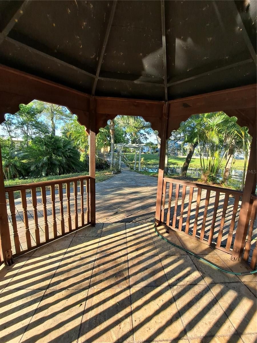 ST PETERSBURG, Florida, 33709, United States, 5 Bedrooms Bedrooms, ,5 BathroomsBathrooms,Residential,For Sale,1996454