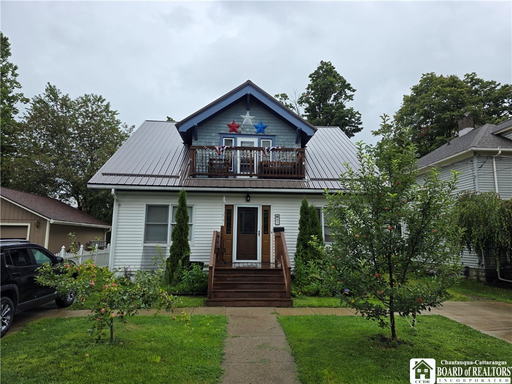 Elm St, Westfield, NY 14787