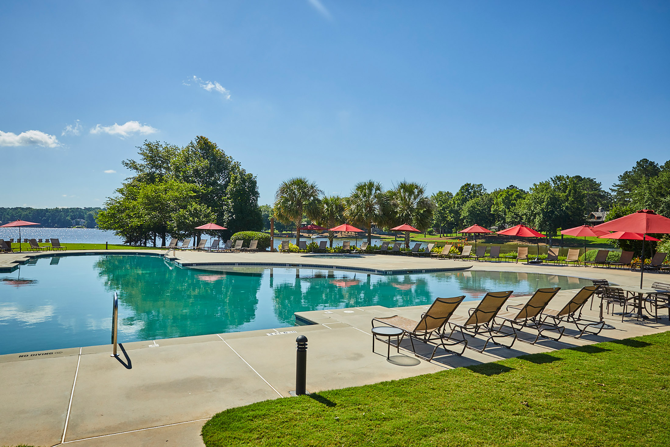  Stunning New Home by Green Park Homes in Sought-after Cuscowilla Community - 物件實景