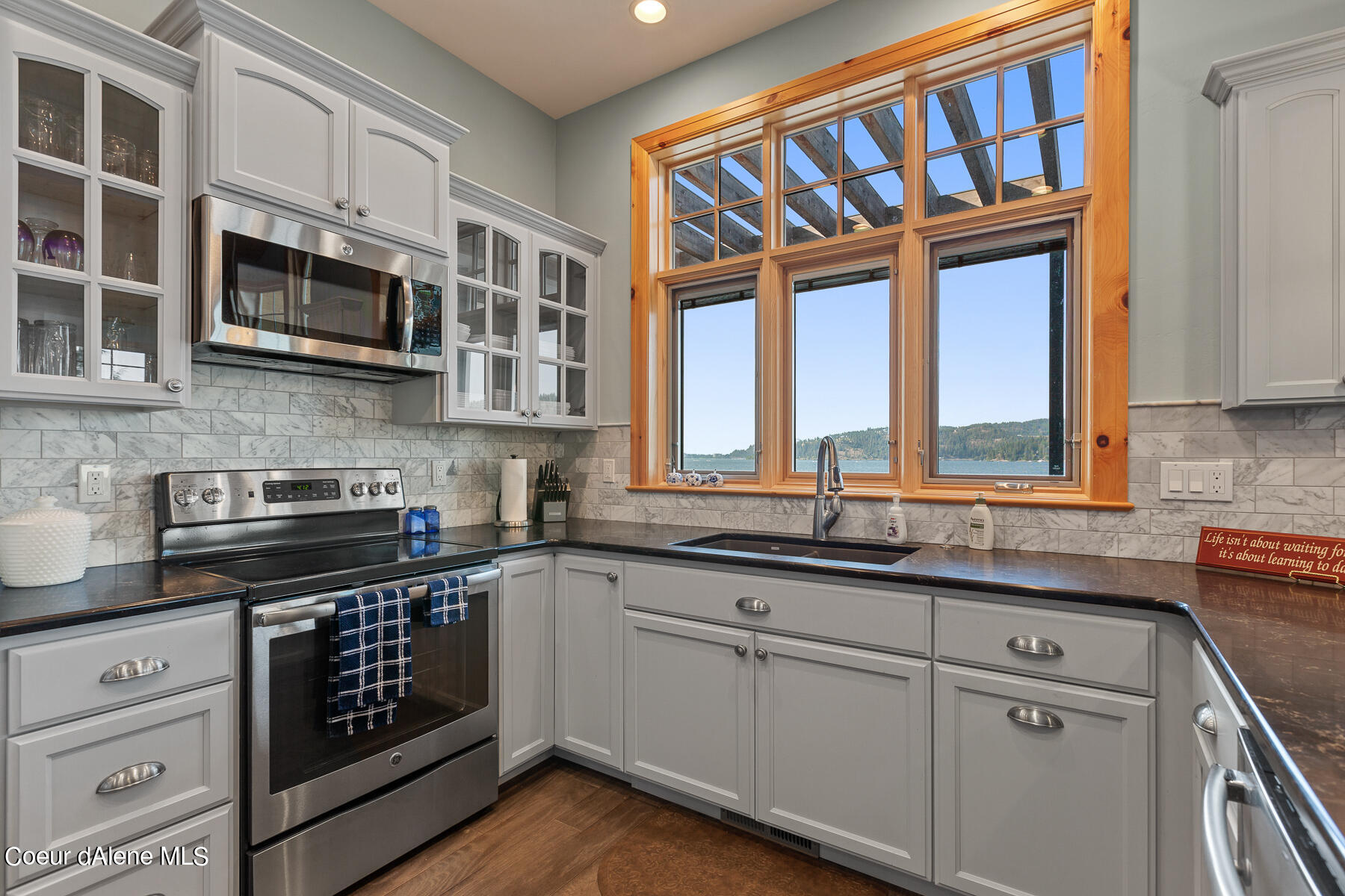 Harrison, Idaho, 83833, United States, 3 Bedrooms Bedrooms, ,4 BathroomsBathrooms,Residential,For Sale,1766033