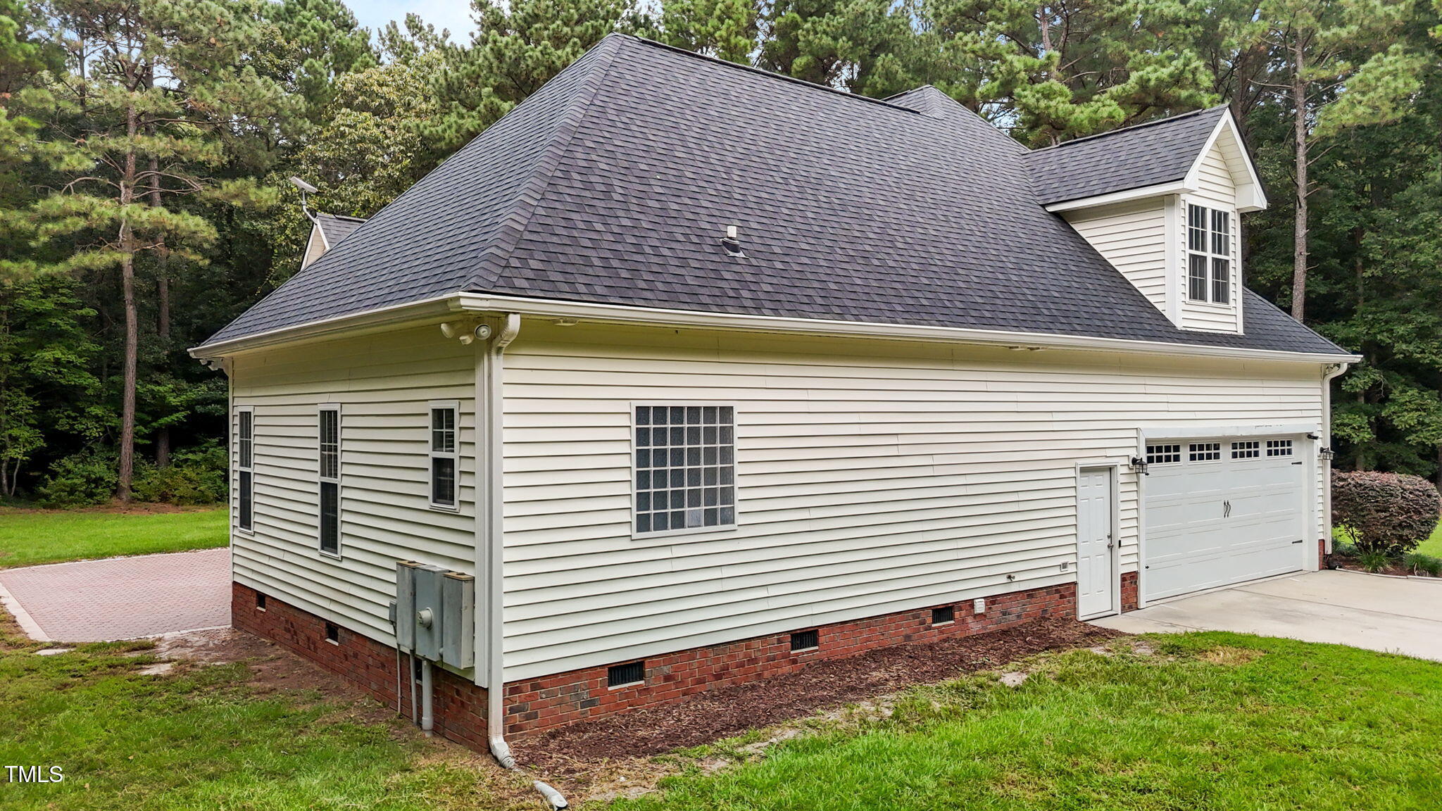 Smithfield, North Carolina, 27577, United States, 3 Bedrooms Bedrooms, ,4 BathroomsBathrooms,Residential,For Sale,1933670