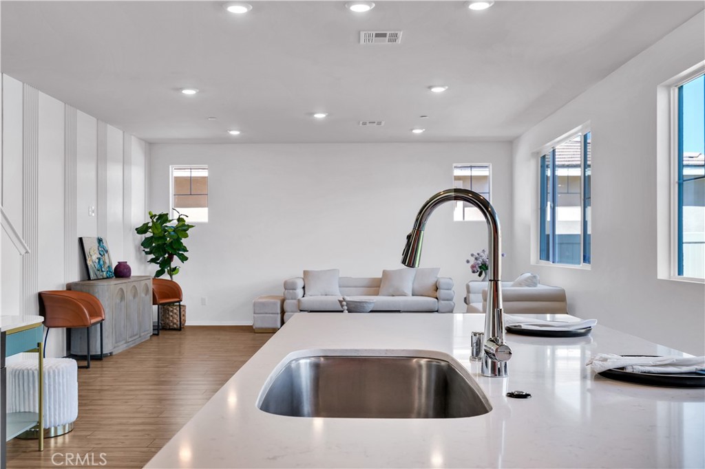 Menifee, California, 92584, United States, 5 Bedrooms Bedrooms, ,3 BathroomsBathrooms,Residential,For Sale,1936987
