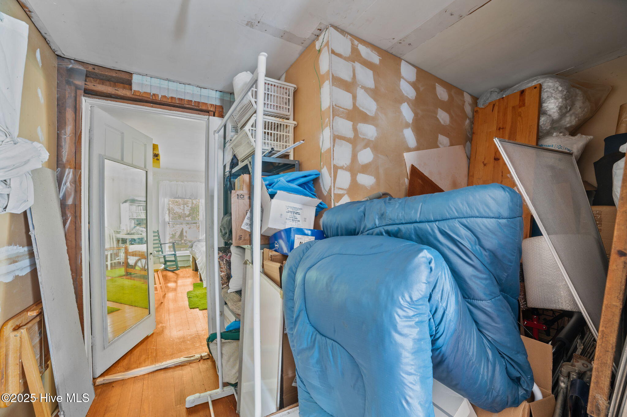 Bath, North Carolina, 27808, United States, 3 Bedrooms Bedrooms, ,2 BathroomsBathrooms,Residential,For Sale,1954938