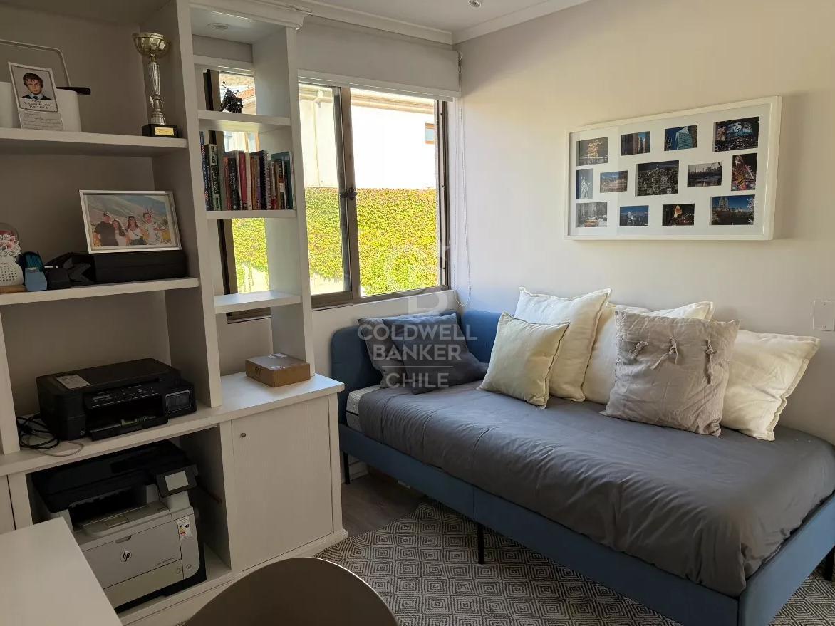 Las Condes, Chile, 4 Bedrooms Bedrooms, ,5 BathroomsBathrooms,Residential,For Sale,1868523