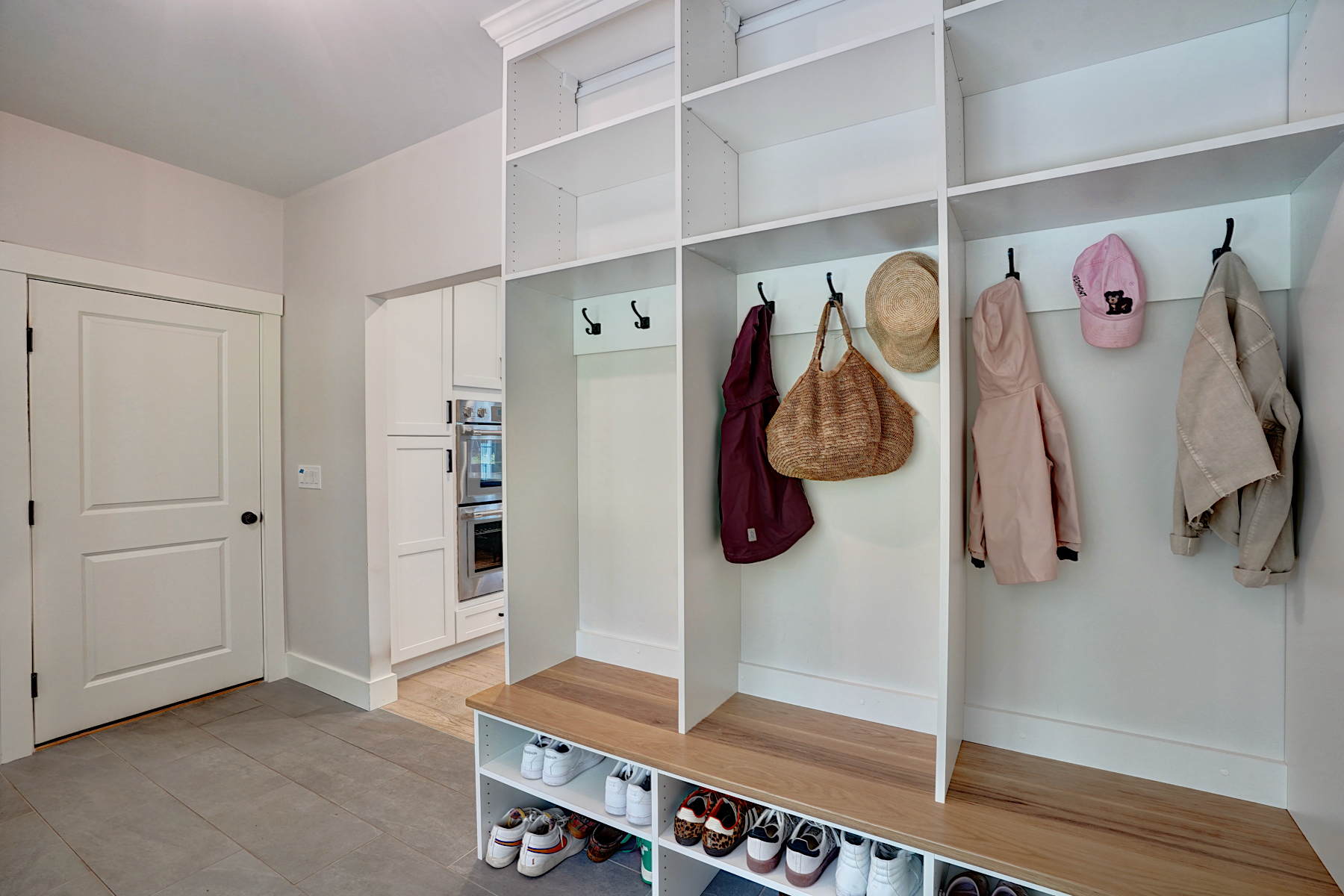  14 Osgood Road Kensington NH - 物件實景