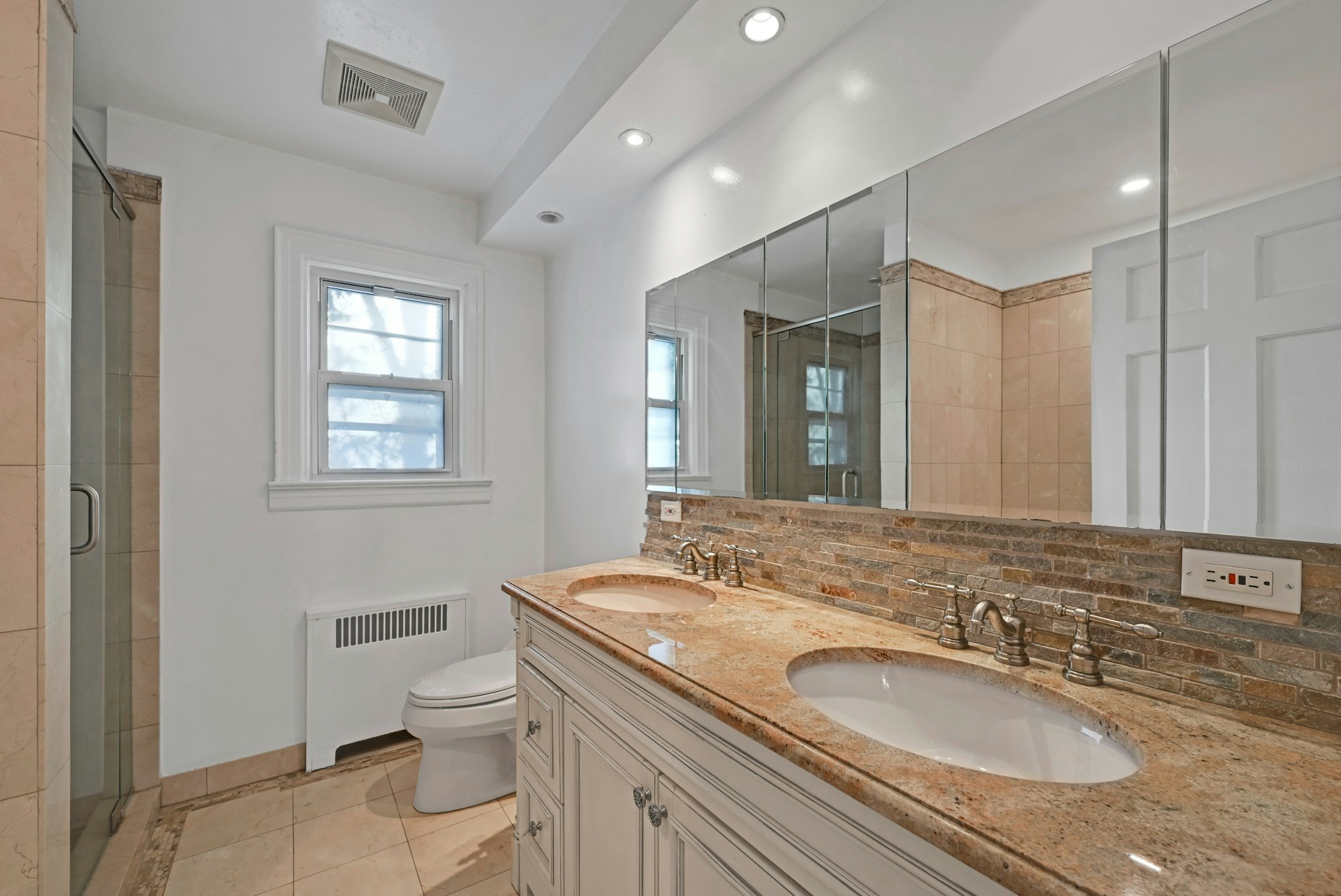  40 Clinton Avenue, Tenafly, NJ, 07670 - 物件實景