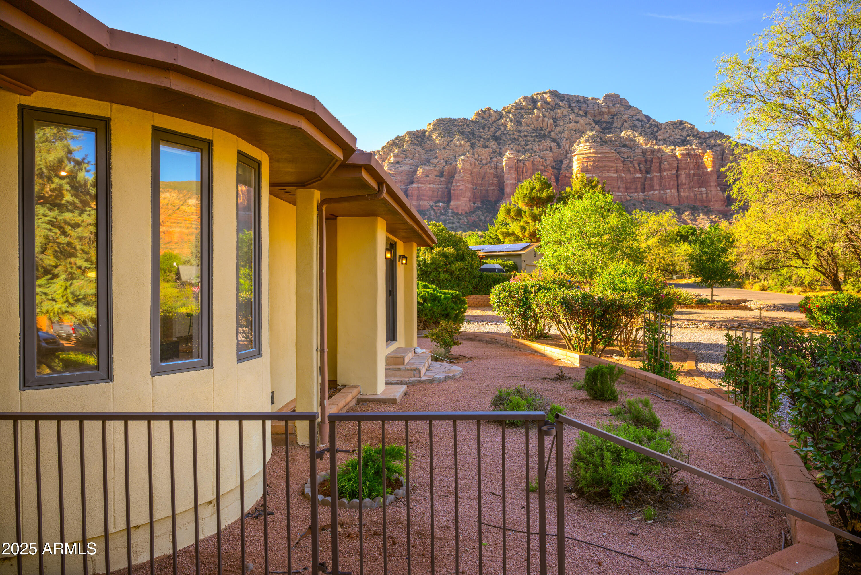 Sedona, Arizona, 86351, United States, 3 Bedrooms Bedrooms, ,4 BathroomsBathrooms,Residential,For Sale,2003507