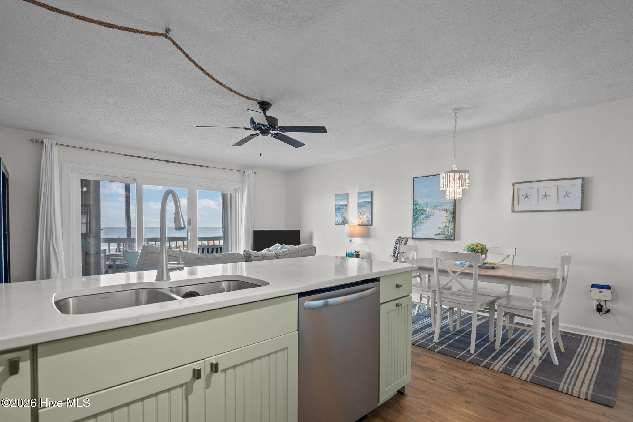 Carolina Beach, North Carolina, 28428, United States, 2 Bedrooms Bedrooms, ,2 BathroomsBathrooms,Residential,For Sale,2010821