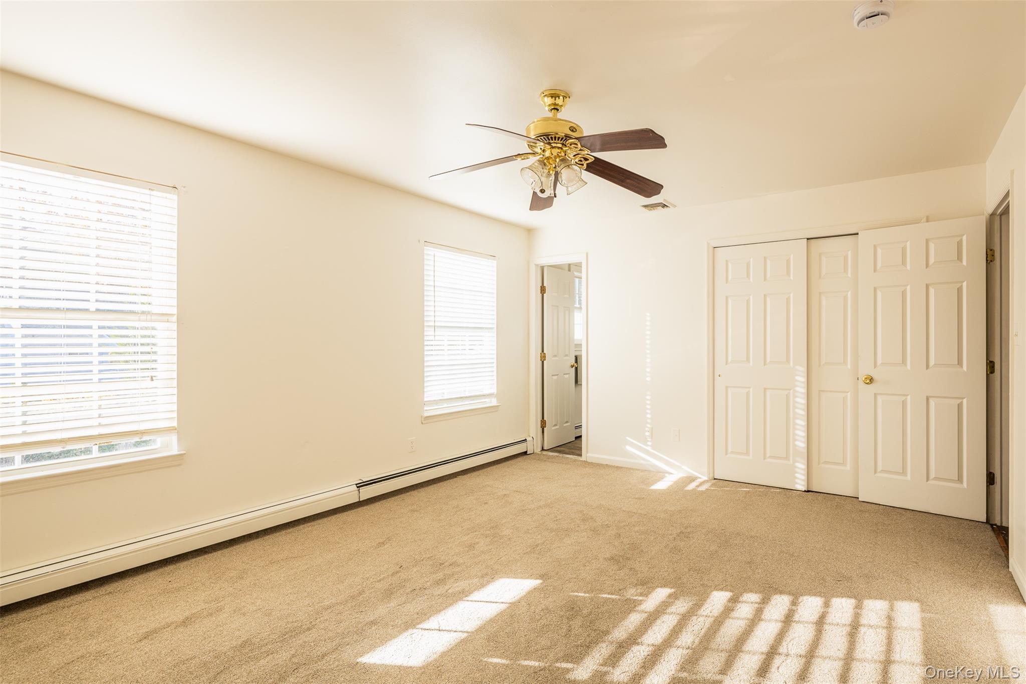 Mastic Beach, New York, 11951, United States, 5 Bedrooms Bedrooms, ,3 BathroomsBathrooms,Residential,For Sale,1992871