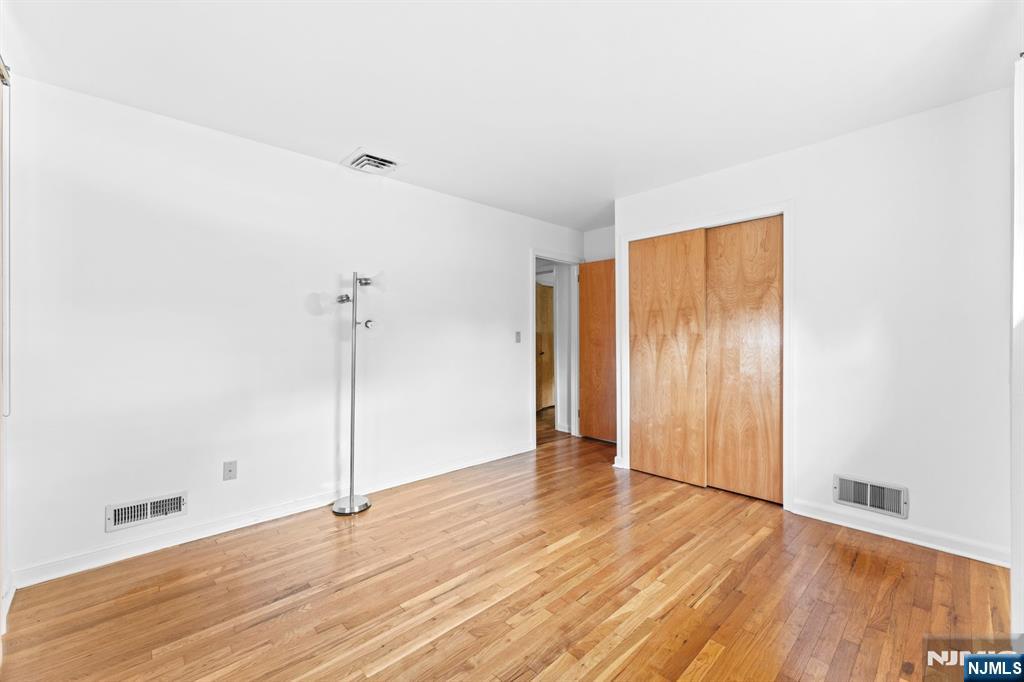 Twp of Washington, New Jersey, 07676, United States, 3 Bedrooms Bedrooms, ,2 BathroomsBathrooms,Residential,For Sale,1885353