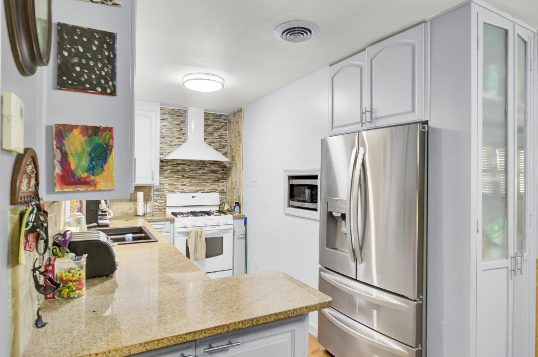 Charleston, South Carolina, 29407, United States, 4 Bedrooms Bedrooms, ,2 BathroomsBathrooms,Residential,For Sale,1950272