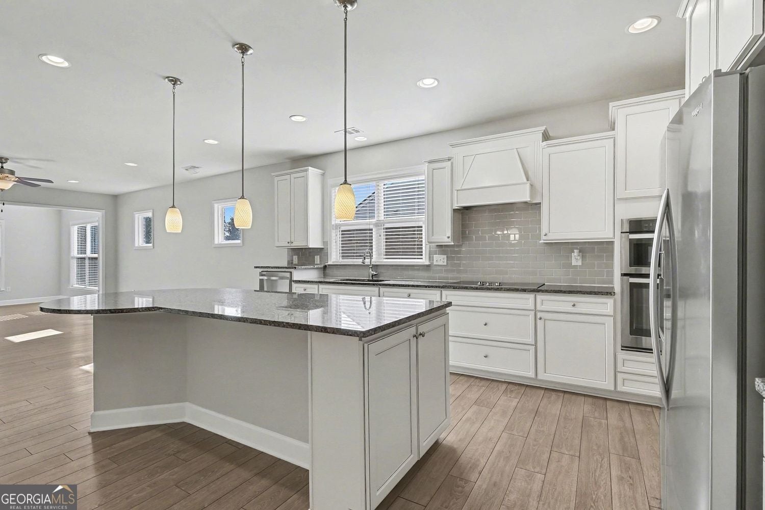 Suwanee, Georgia, 30024, United States, 3 Bedrooms Bedrooms, ,2 BathroomsBathrooms,Residential,For Sale,2015199