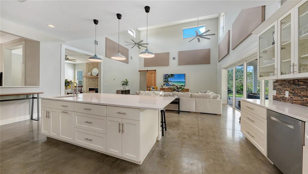 Sarasota, Florida, 34240, United States, 4 Bedrooms Bedrooms, ,4 BathroomsBathrooms,Residential,For Sale,1987822