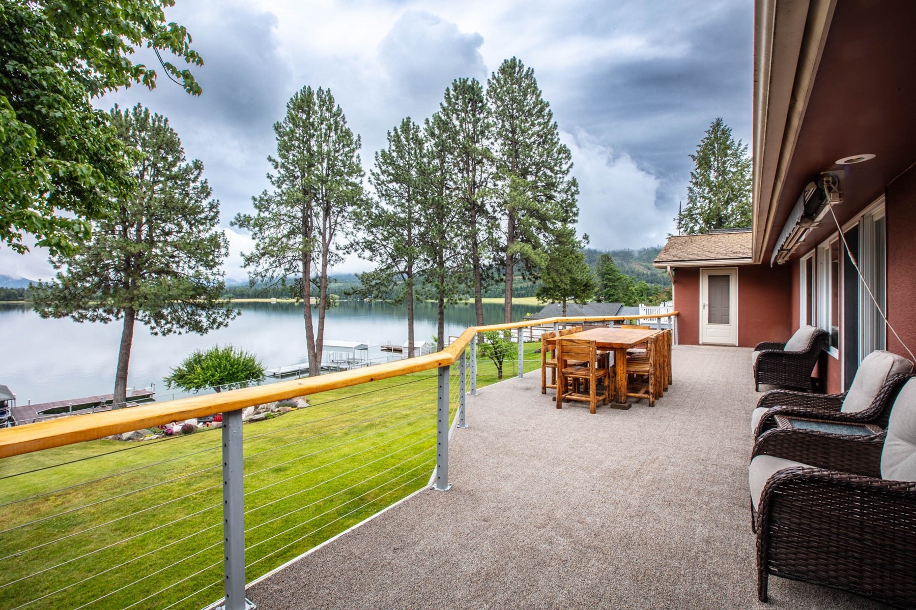  Cabin on Pend Oreille River - 物件實景