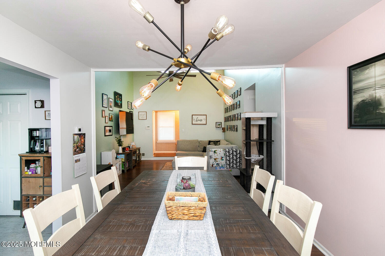 Howell, New Jersey, 07731, United States, 3 Bedrooms Bedrooms, ,2 BathroomsBathrooms,Residential,For Sale,1999516