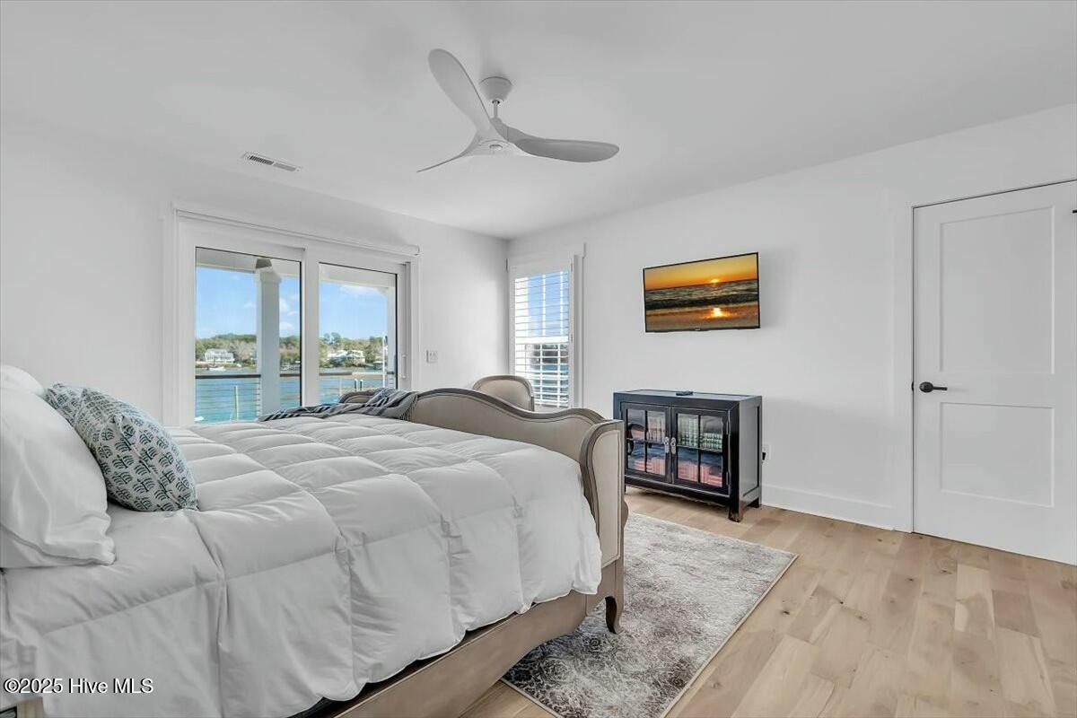 Wilmington, North Carolina, 28411, United States, 5 Bedrooms Bedrooms, ,4 BathroomsBathrooms,Residential,For Sale,1746319