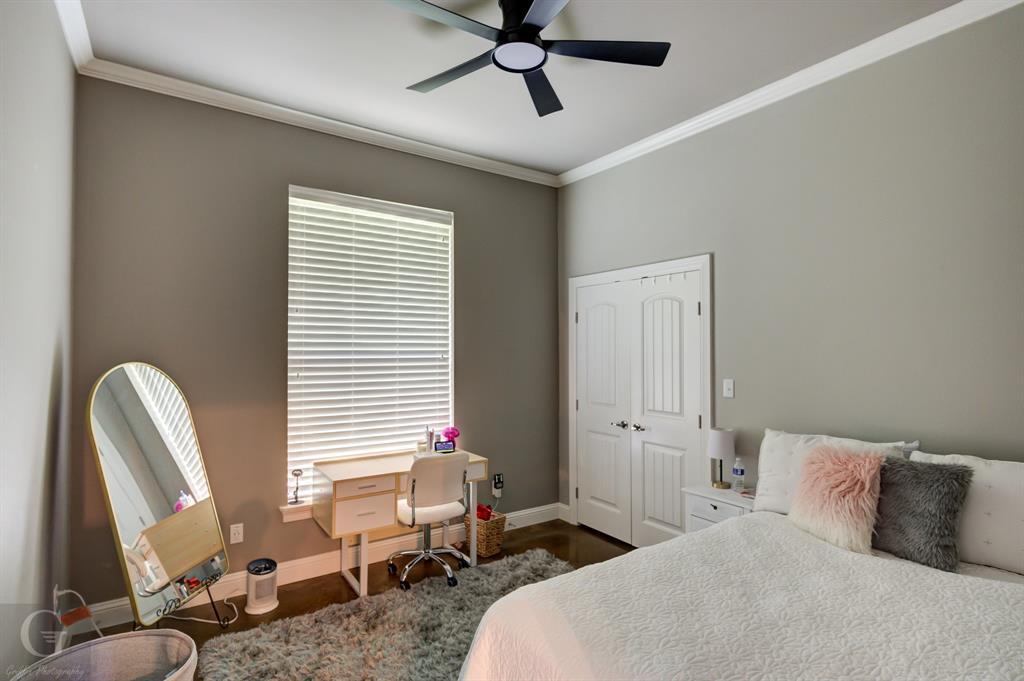 Shreveport, Louisiana, 71129, United States, 4 Bedrooms Bedrooms, ,4 BathroomsBathrooms,Residential,For Sale,1879517