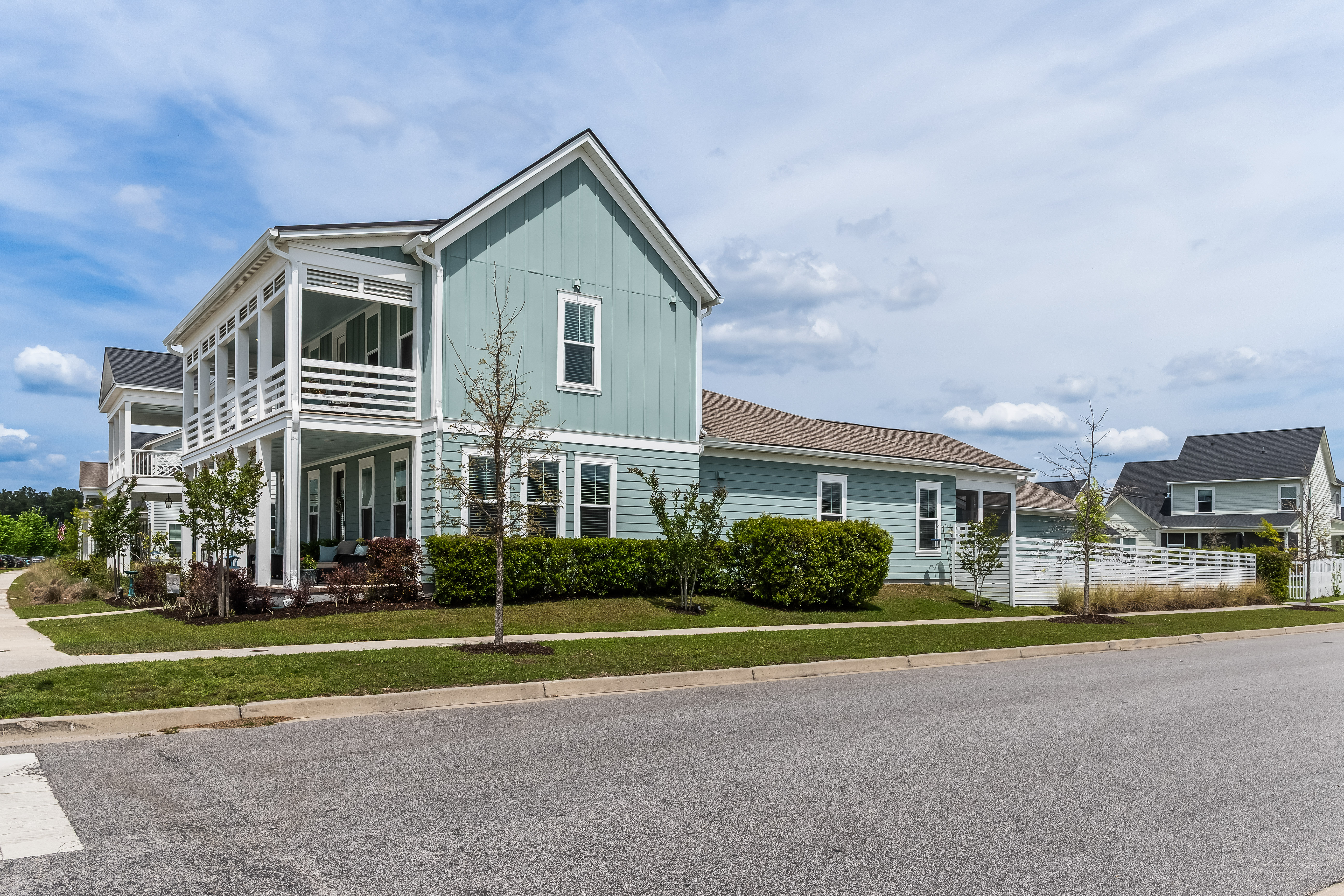  216 Symphony Avenue - 物件實景