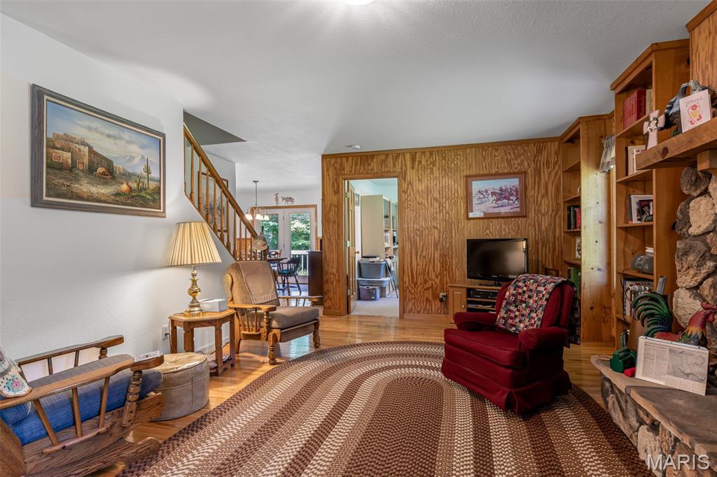 Bonne Terre, Missouri, 63628, United States, 4 Bedrooms Bedrooms, ,2 BathroomsBathrooms,Residential,For Sale,1942217