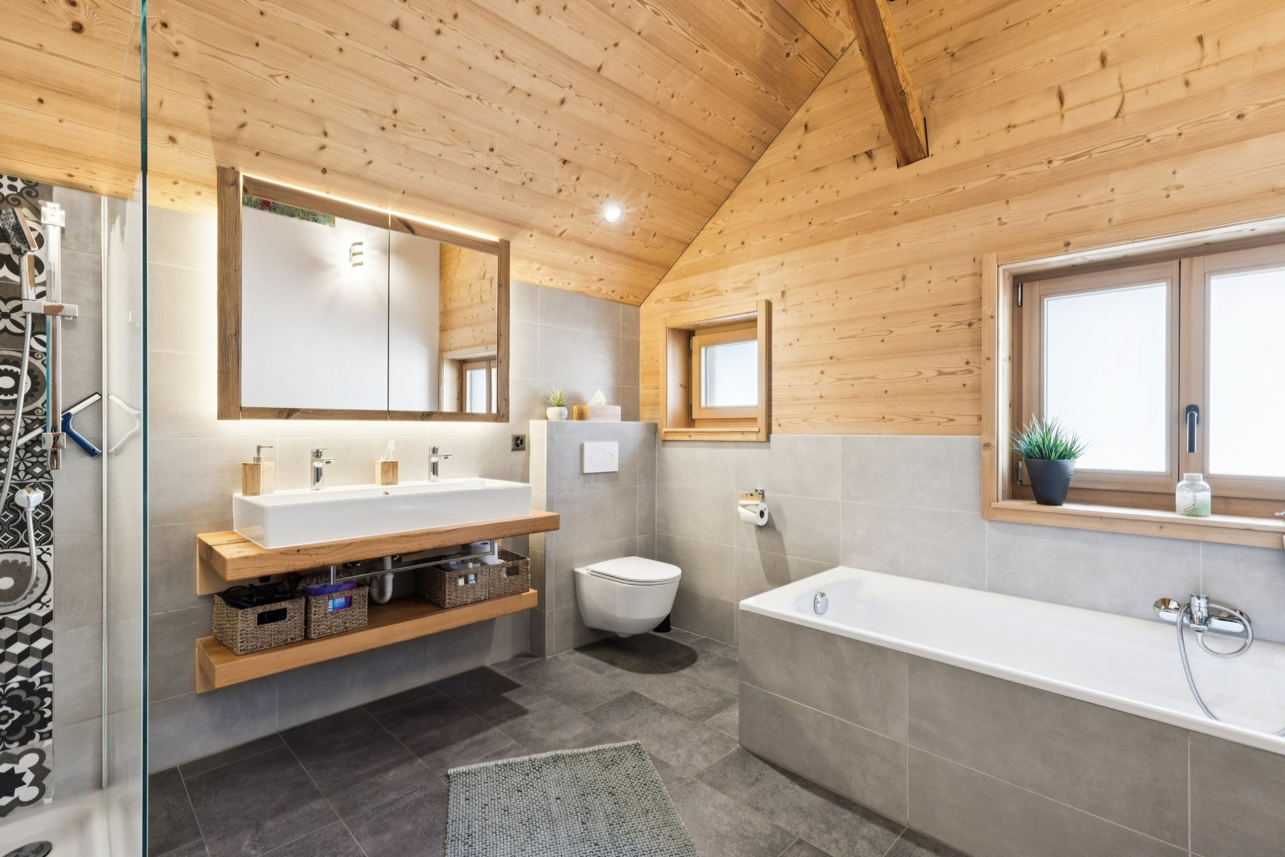  Authentic, fully renovated 4.5-room chalet - 物件實景