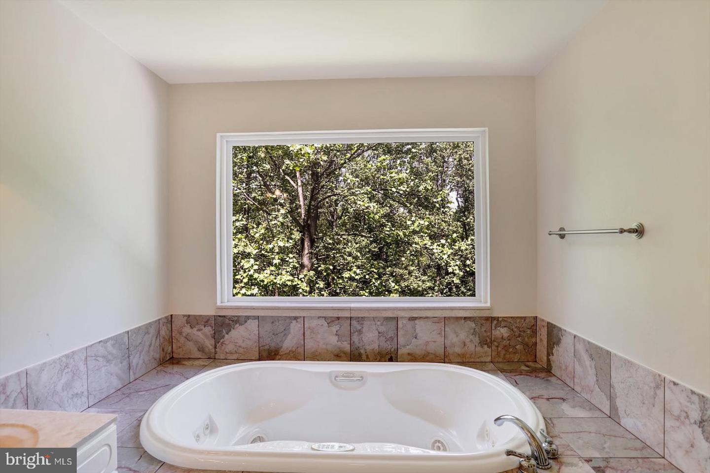 Delta, Pennsylvania, 17314, United States, 4 Bedrooms Bedrooms, ,4 BathroomsBathrooms,Residential,For Sale,1818041