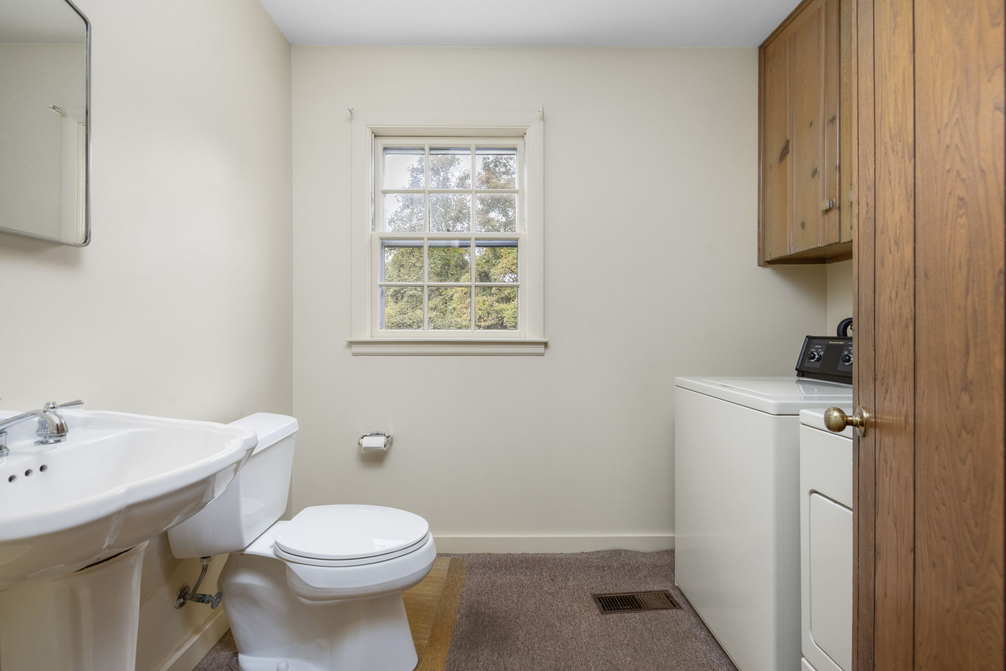  Room to Gather, Space to Grow—Make It Your Own in North Dartmouth - 物件實景