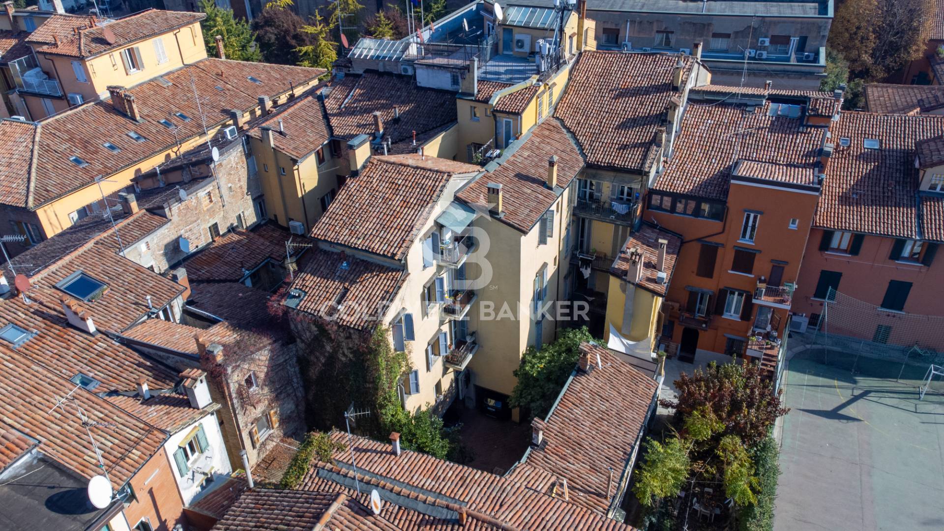 Bologna, Bologna, 40100, IT, ,Residential,For Sale,1992816