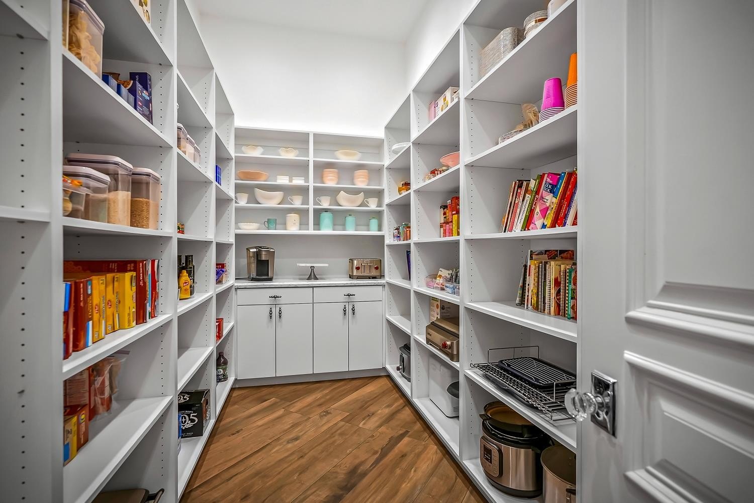 Lodi, California, 95241, United States, 4 Bedrooms Bedrooms, ,6 BathroomsBathrooms,Residential,For Sale,2005753