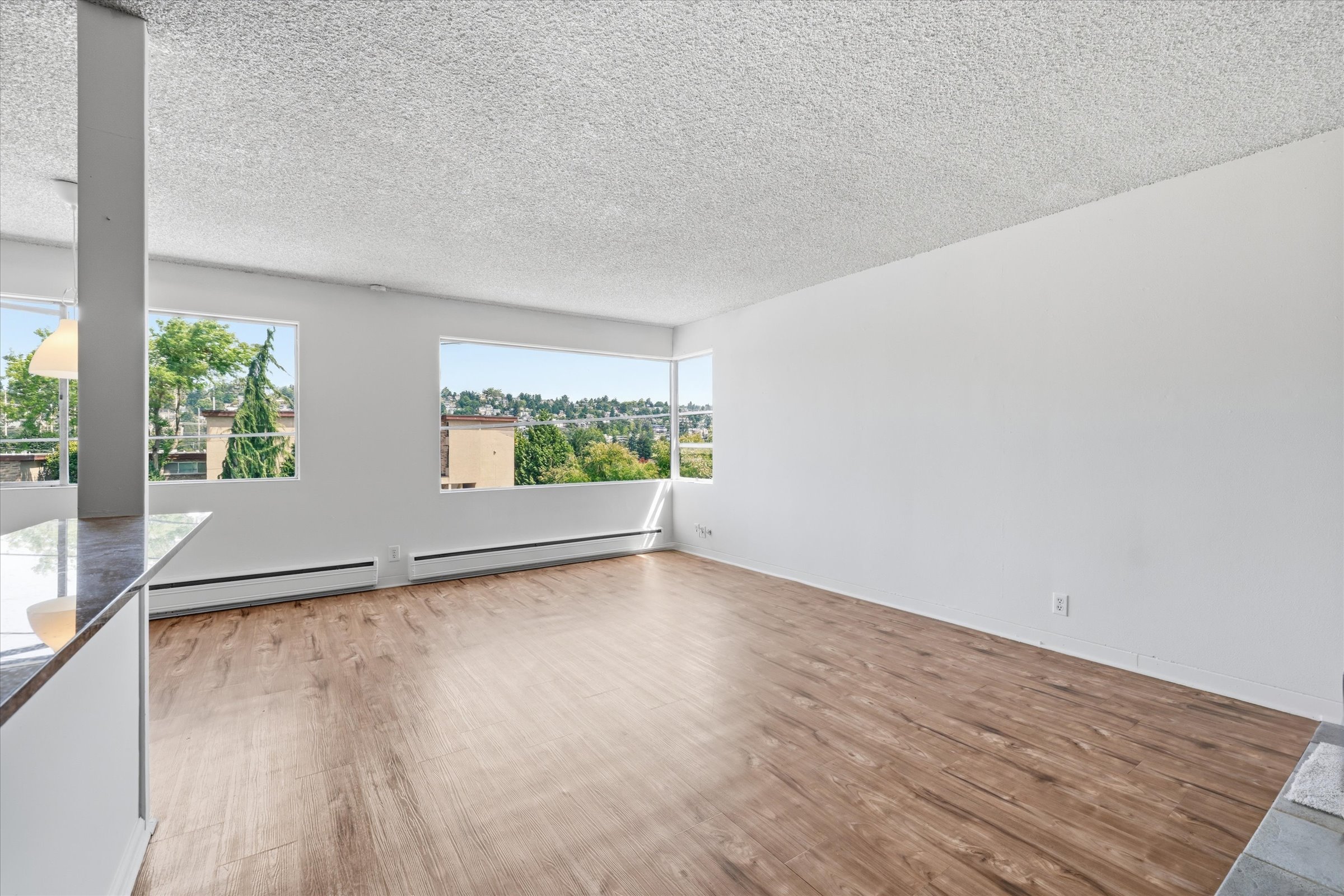  2657 Thorndyke Ave W, Seattle, WA 98199 - 物件實景