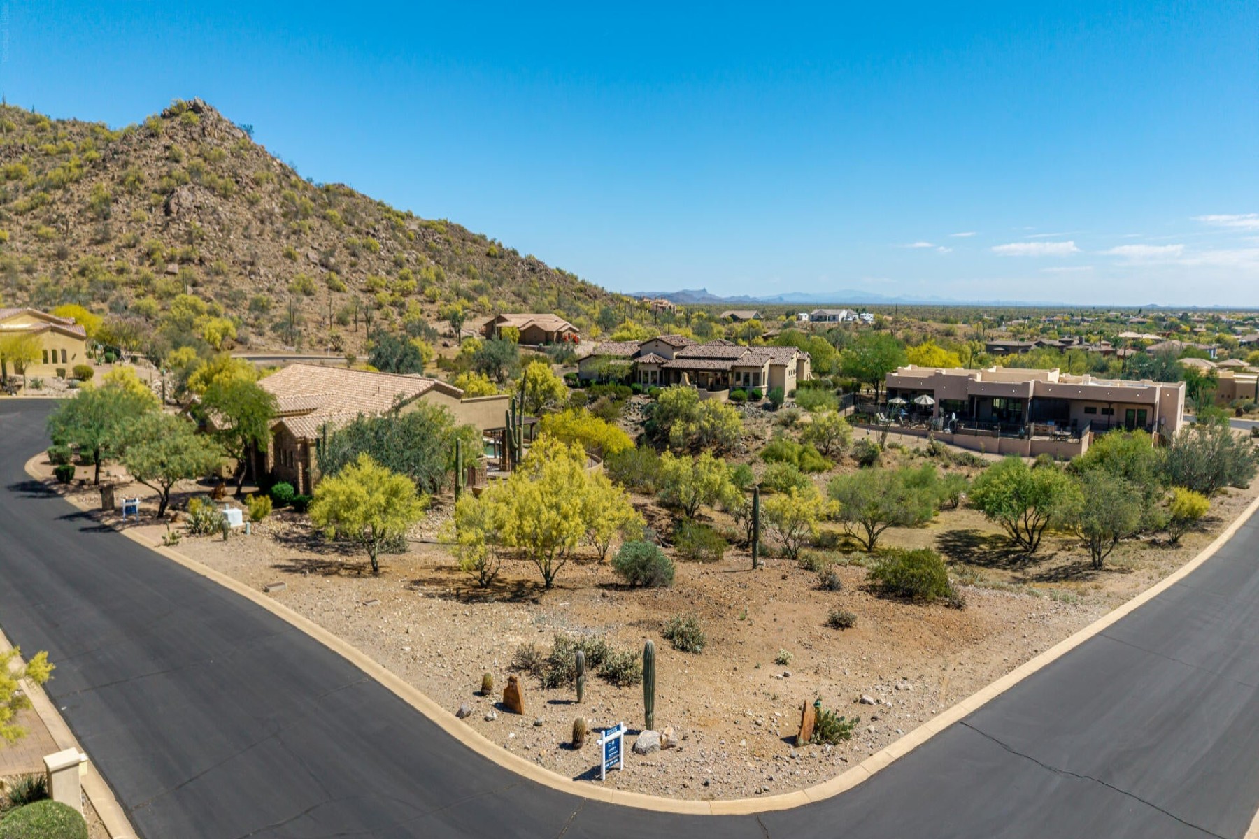  10761 E Calle Del Cascabel  Gold Canyon, AZ - 物件實景