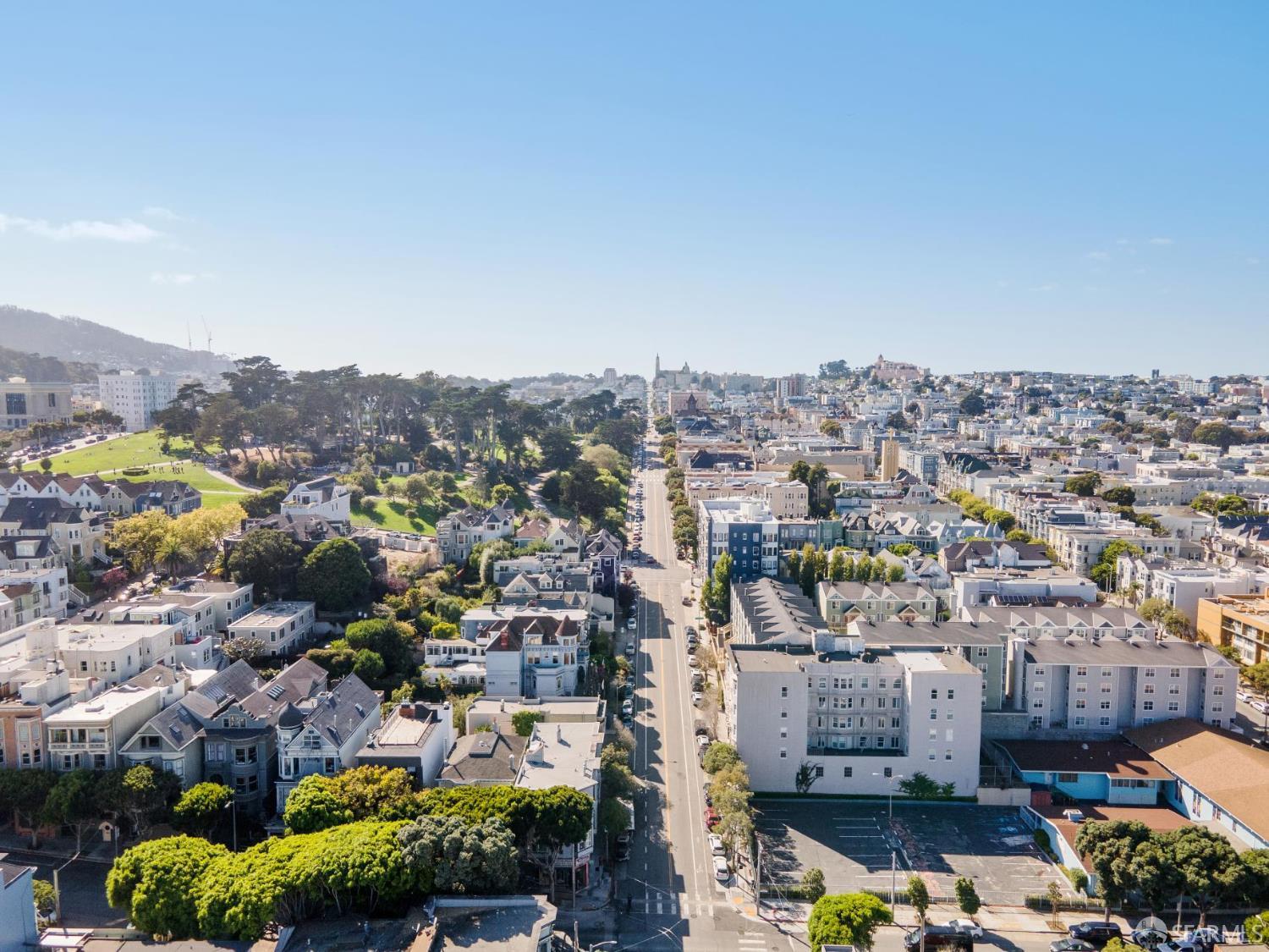 San Francisco, California, 94117, United States, 17 Bedrooms Bedrooms, ,Residential,For Sale,1994425