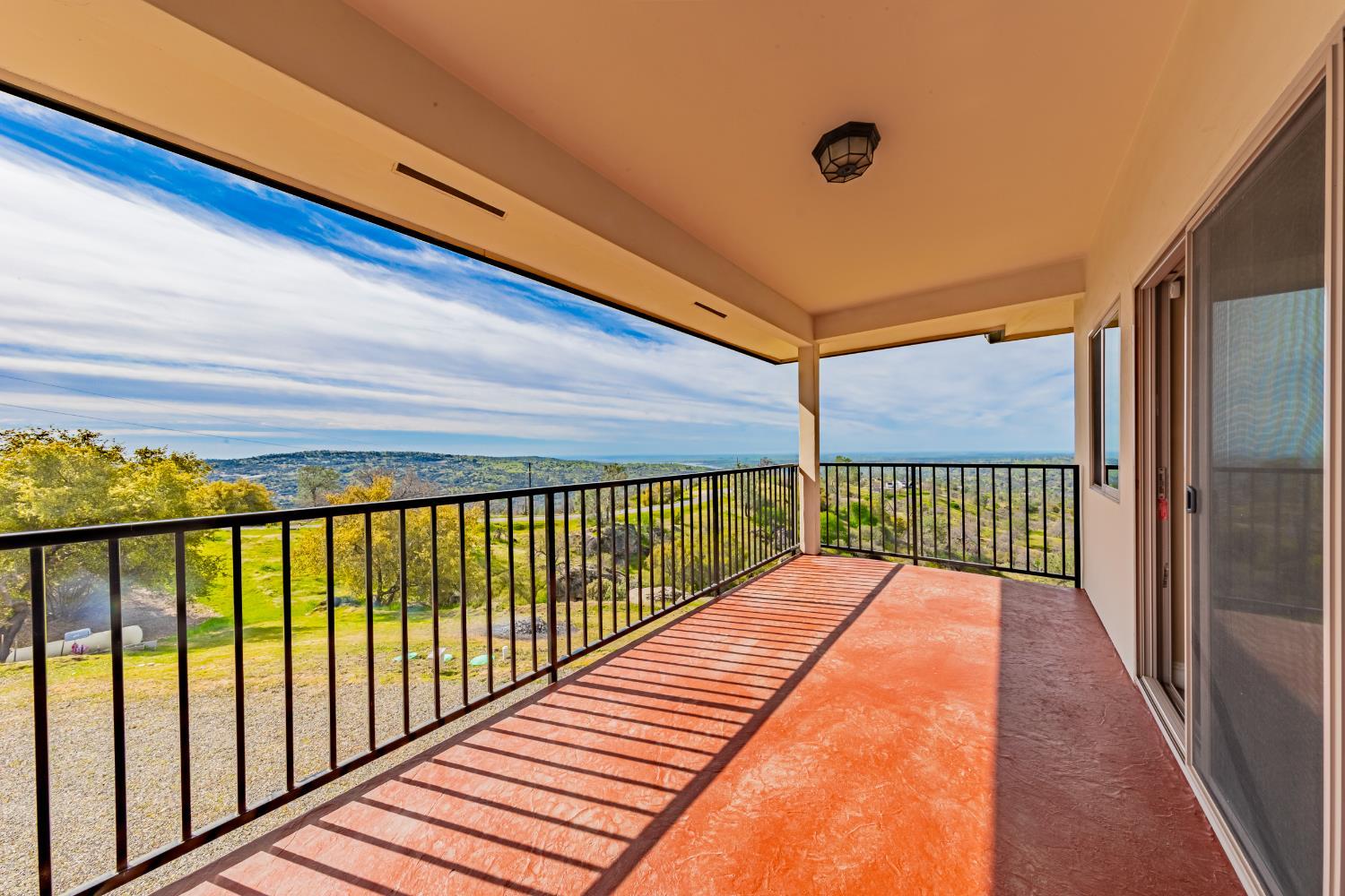 Coarsegold, California, 93614, United States, 3 Bedrooms Bedrooms, ,3 BathroomsBathrooms,Residential,For Sale,1927842