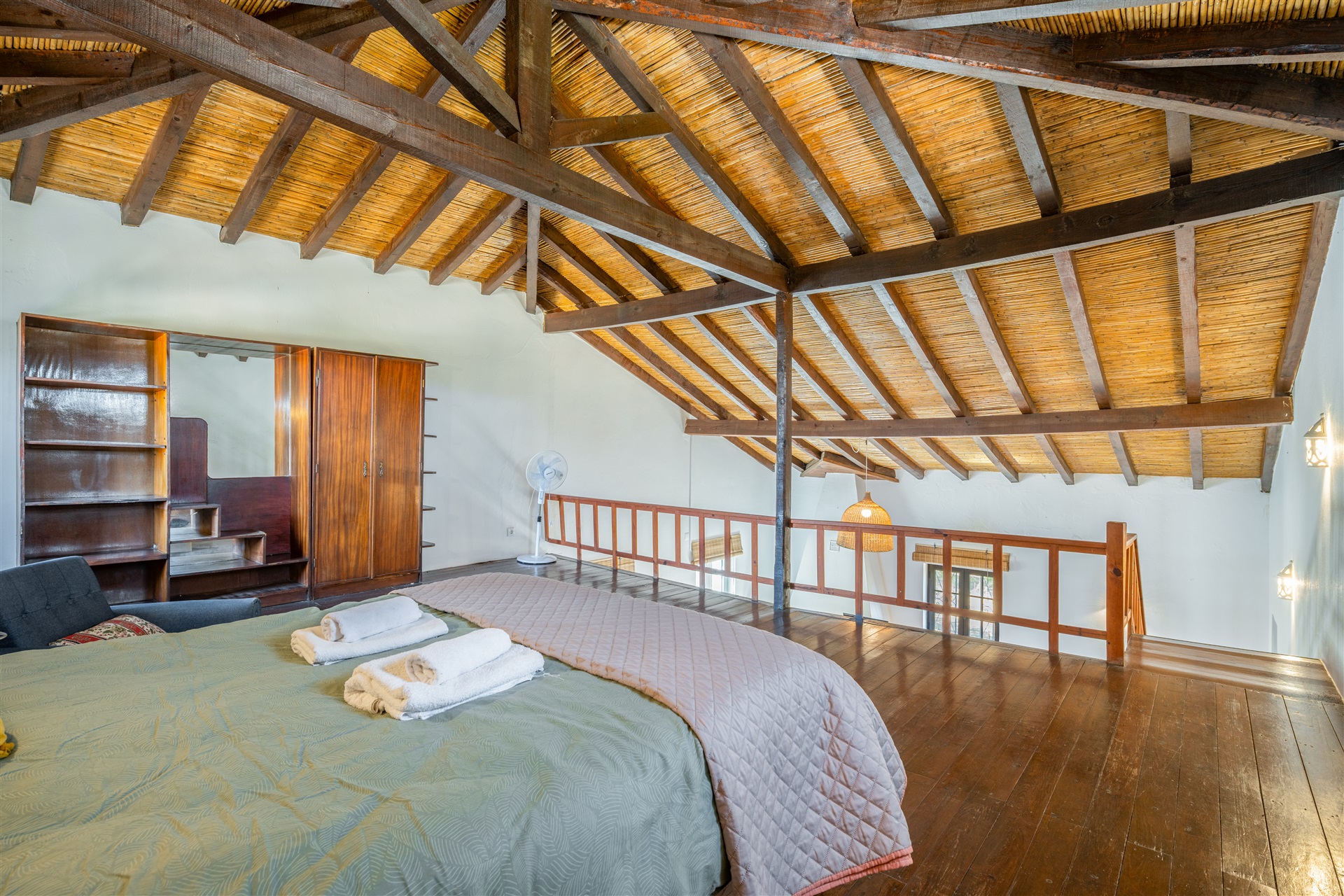  Country Estate, 16 bedrooms, for Sale - 物件實景