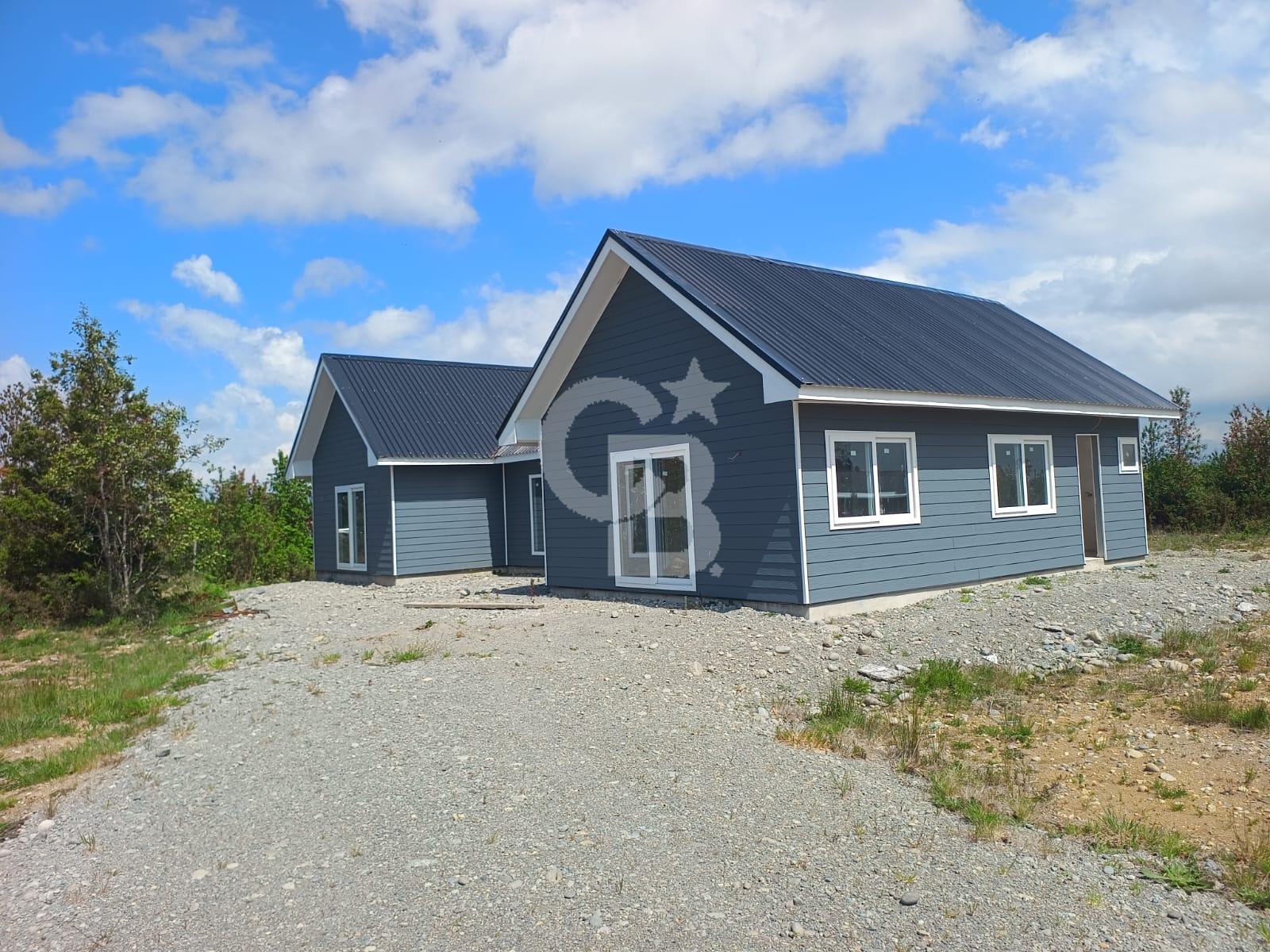 Puerto Varas, Chile, 4 Bedrooms Bedrooms, ,2 BathroomsBathrooms,Residential,For Sale,1990358