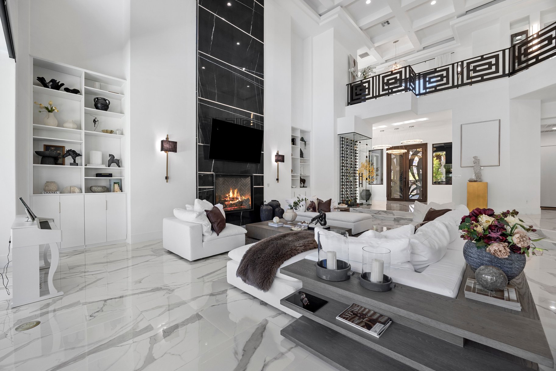  Elevated Custom Living in MacDonald Highlands with Views - 物件實景
