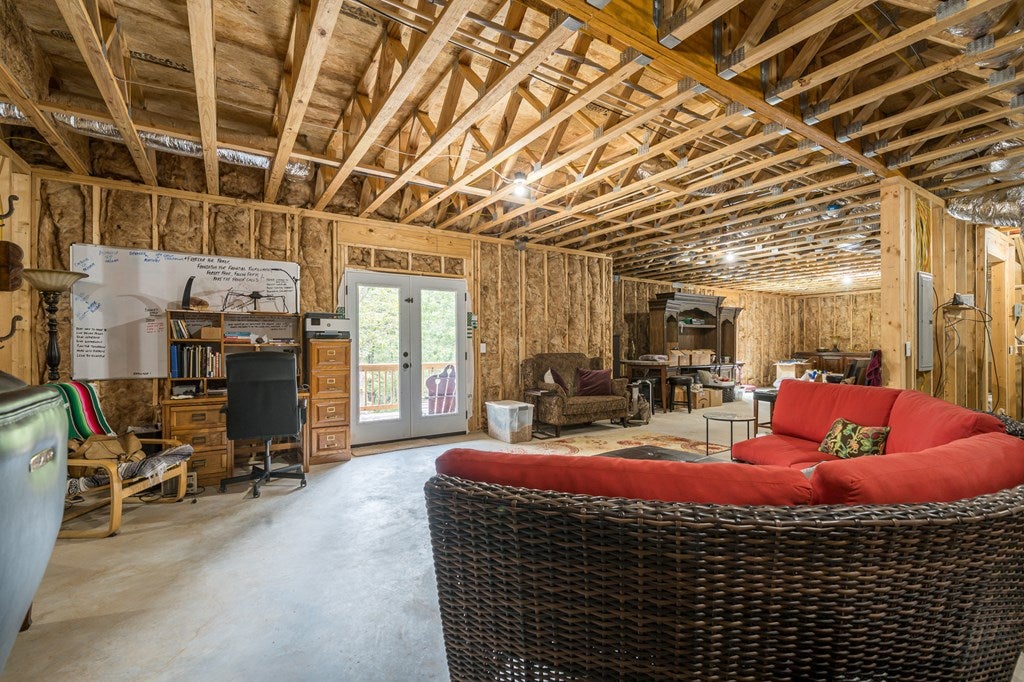 Talking Rock, Georgia, 30175, United States, 3 Bedrooms Bedrooms, ,2 BathroomsBathrooms,Residential,For Sale,1972069