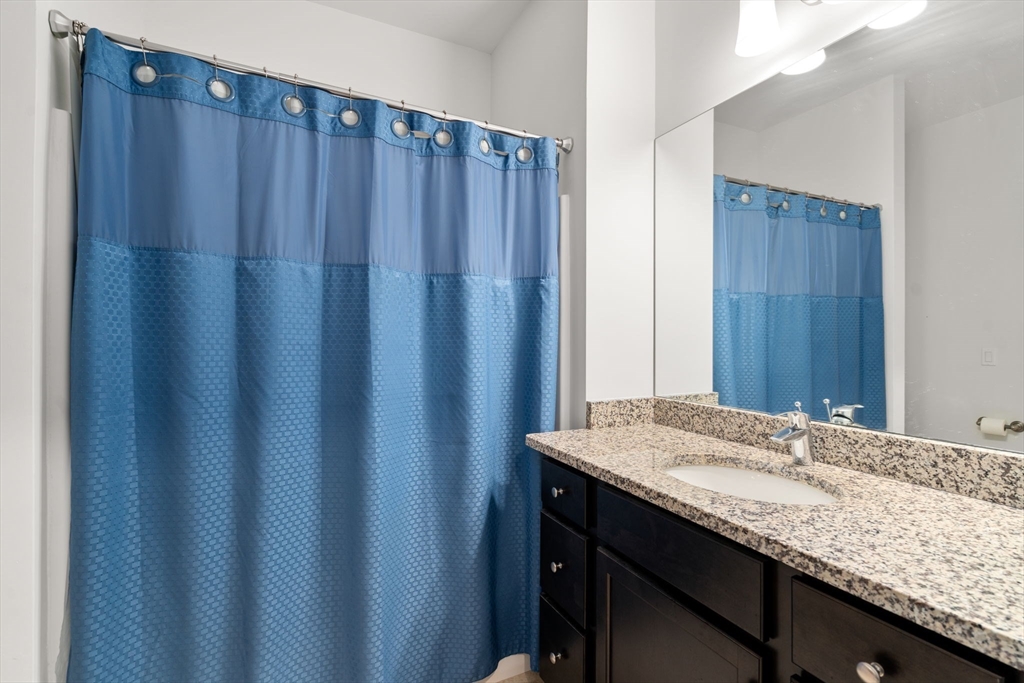 Canton, Massachusetts, 02021, United States, 1 Bedroom Bedrooms, ,1 BathroomBathrooms,Residential,For Sale,1917875