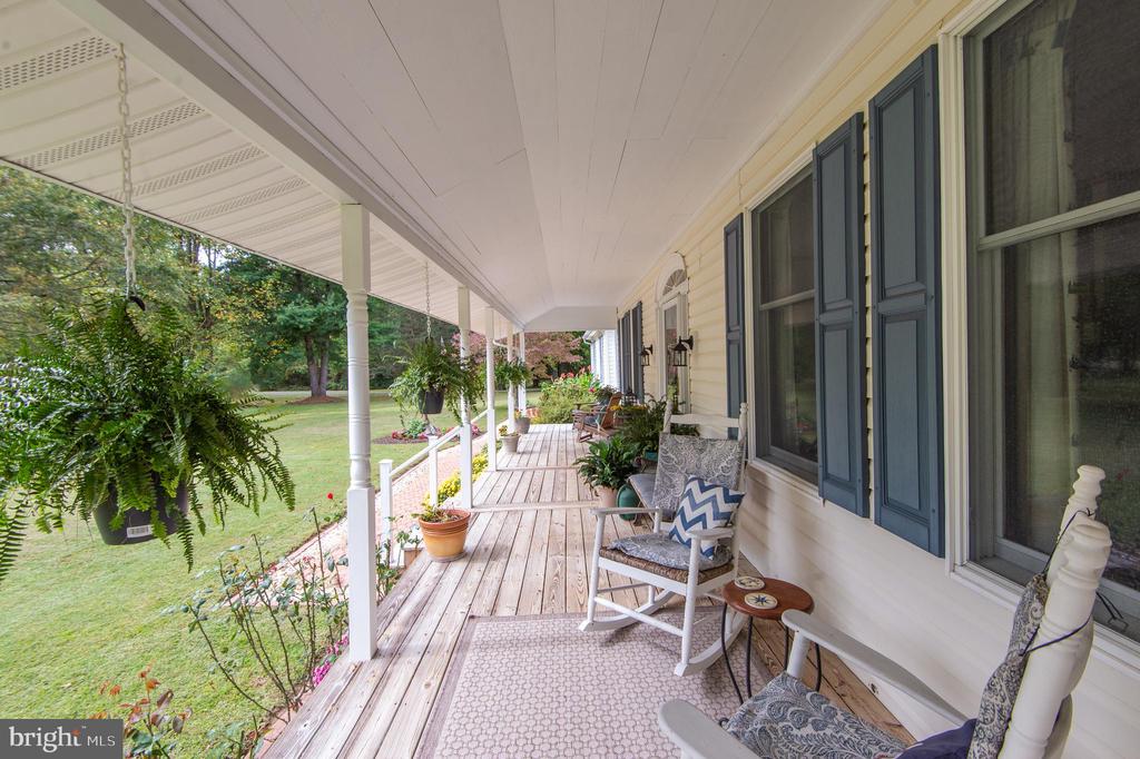 Denton, Maryland, 21629, United States, 4 Bedrooms Bedrooms, ,3 BathroomsBathrooms,Residential,For Sale,1992998