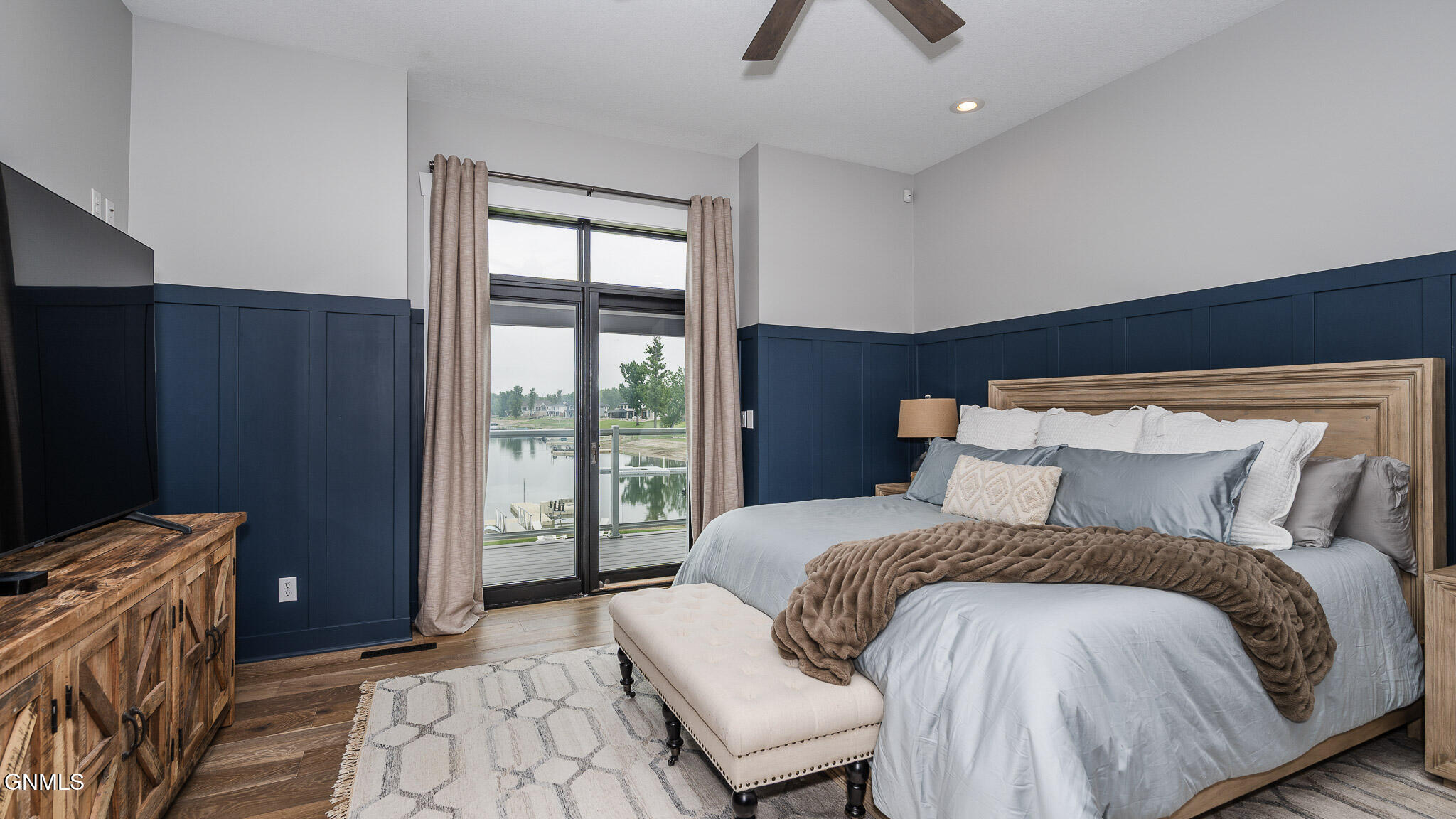 Bismarck, North Dakota, 58504, United States, 6 Bedrooms Bedrooms, ,4 BathroomsBathrooms,Residential,For Sale,1982102