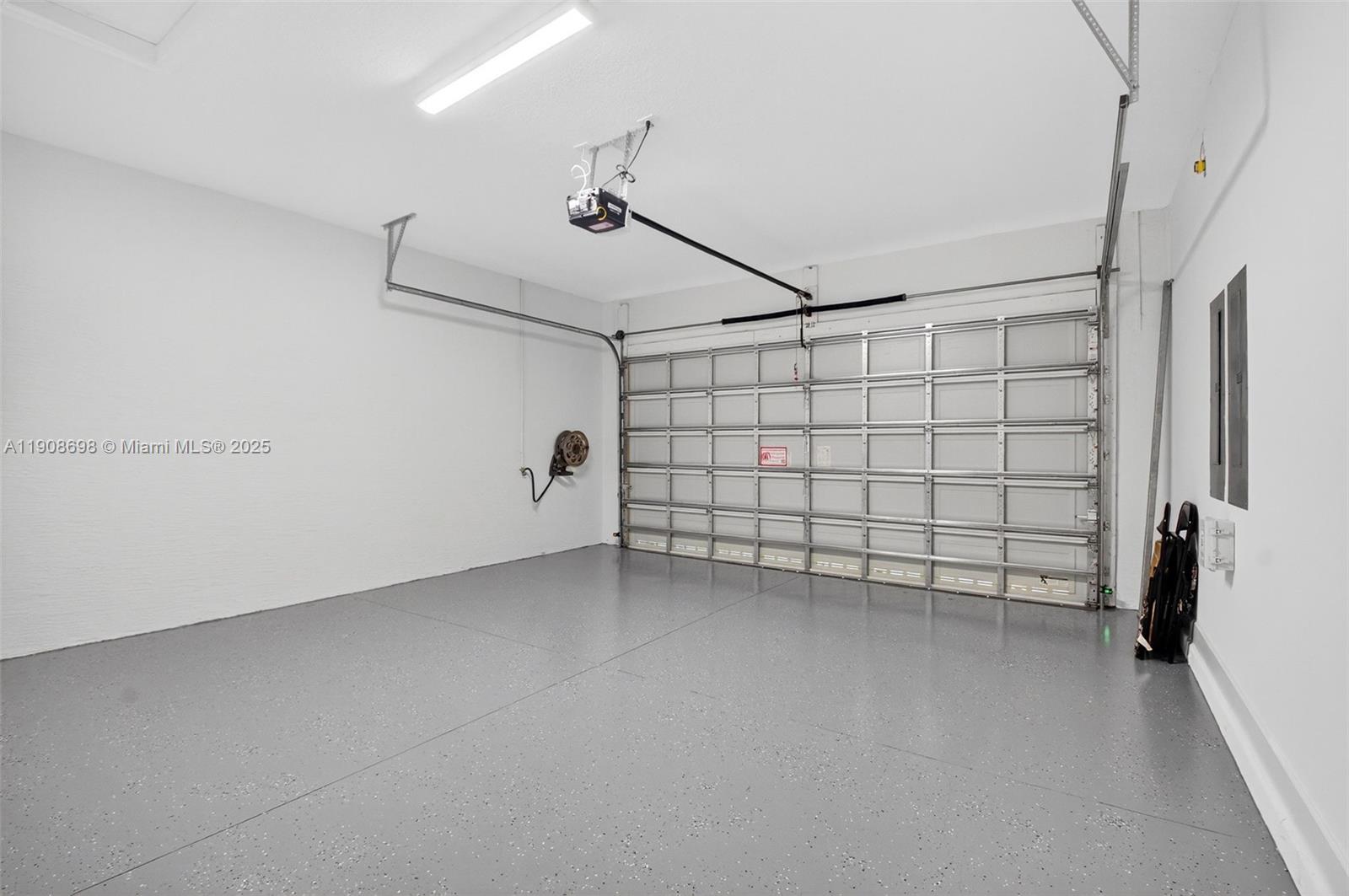 Boynton Beach, Florida, 33473, United States, 3 Bedrooms Bedrooms, ,4 BathroomsBathrooms,Residential,For Sale,1991077