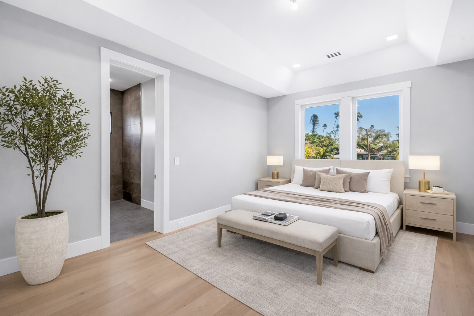 St Petersburg, Florida, 33703, United States, 5 Bedrooms Bedrooms, ,5 BathroomsBathrooms,Residential,For Sale,2013294