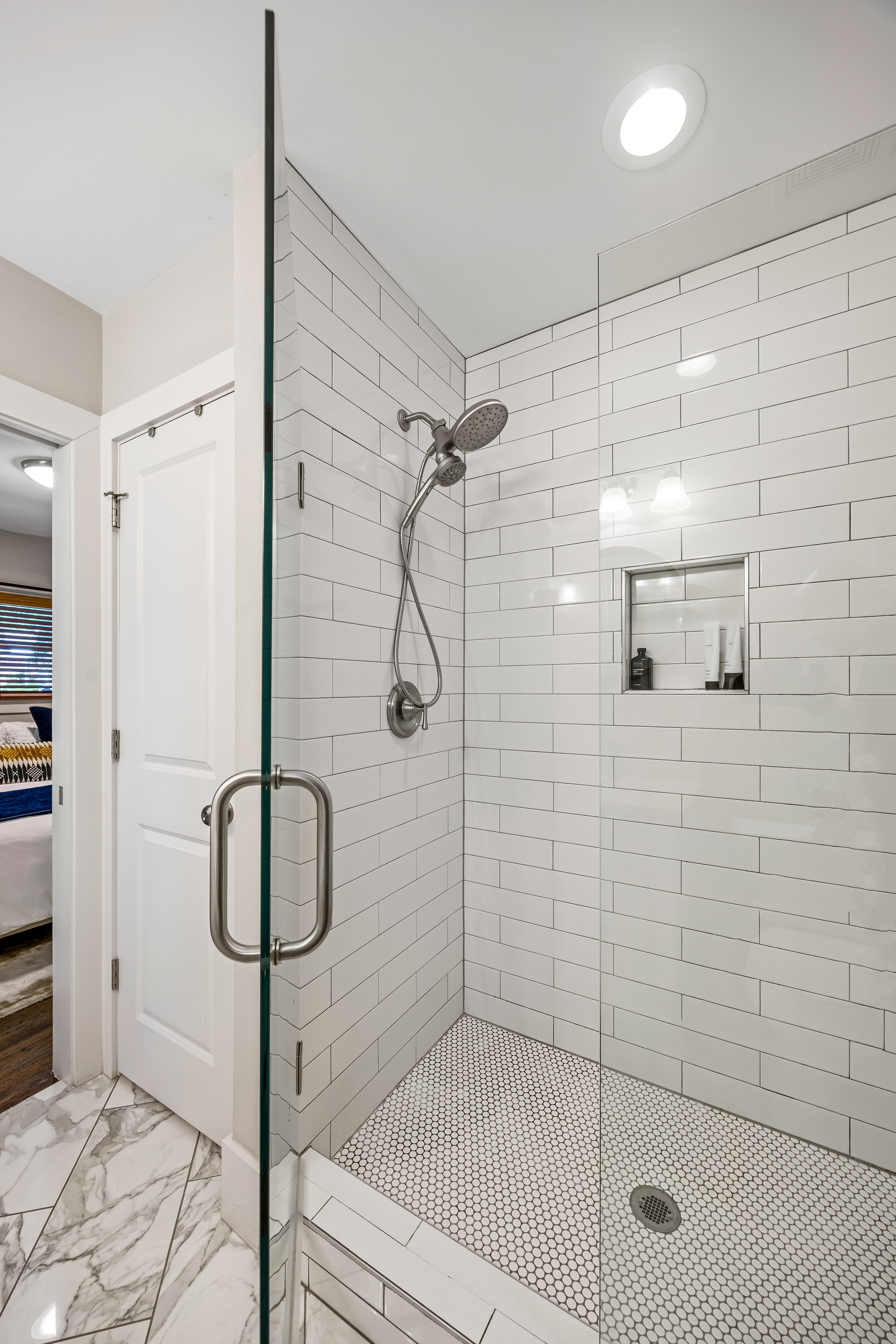  Completely Renovated Home with Pool and Guest House - 物件實景