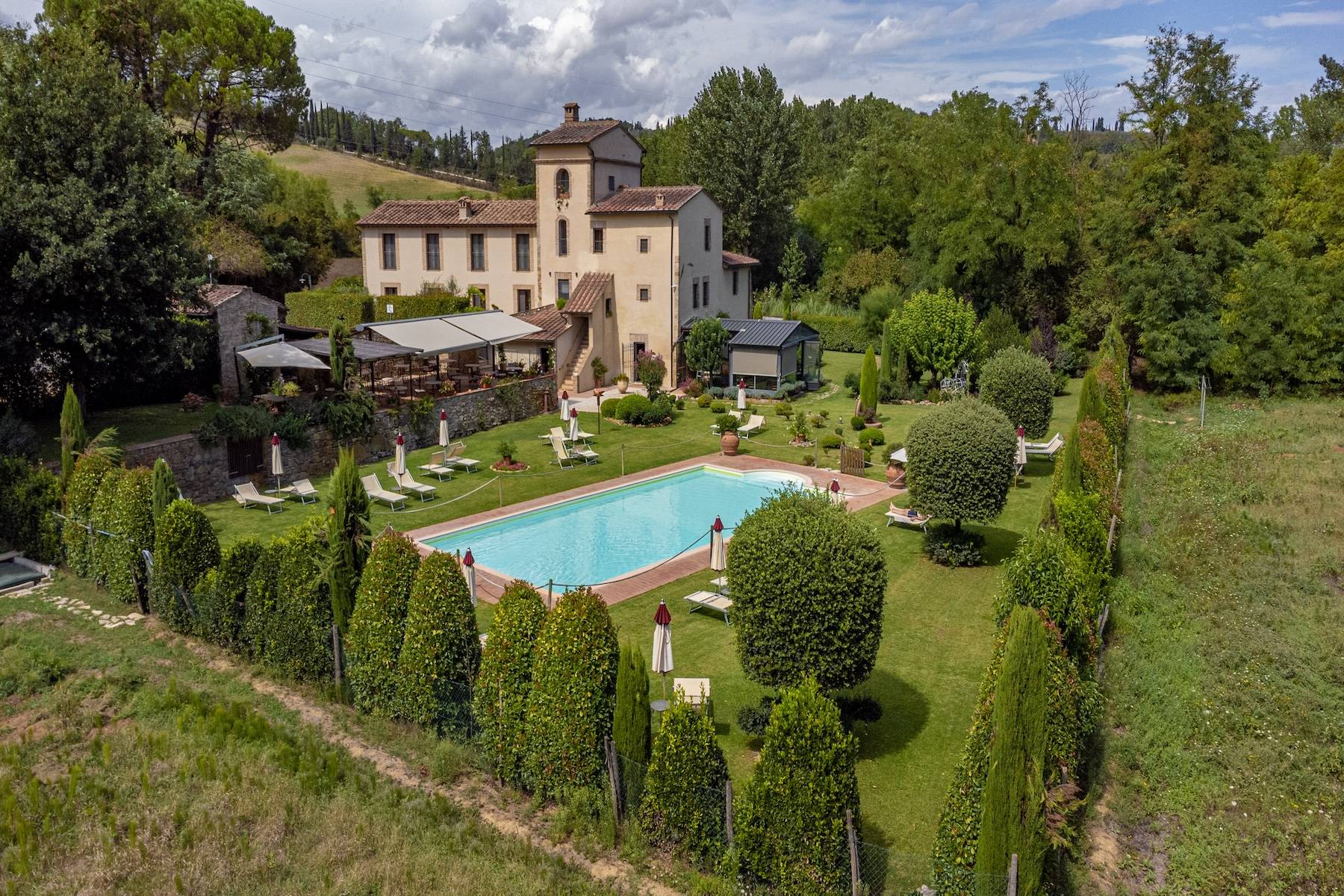 Charming retreat in the tuscan countryside 