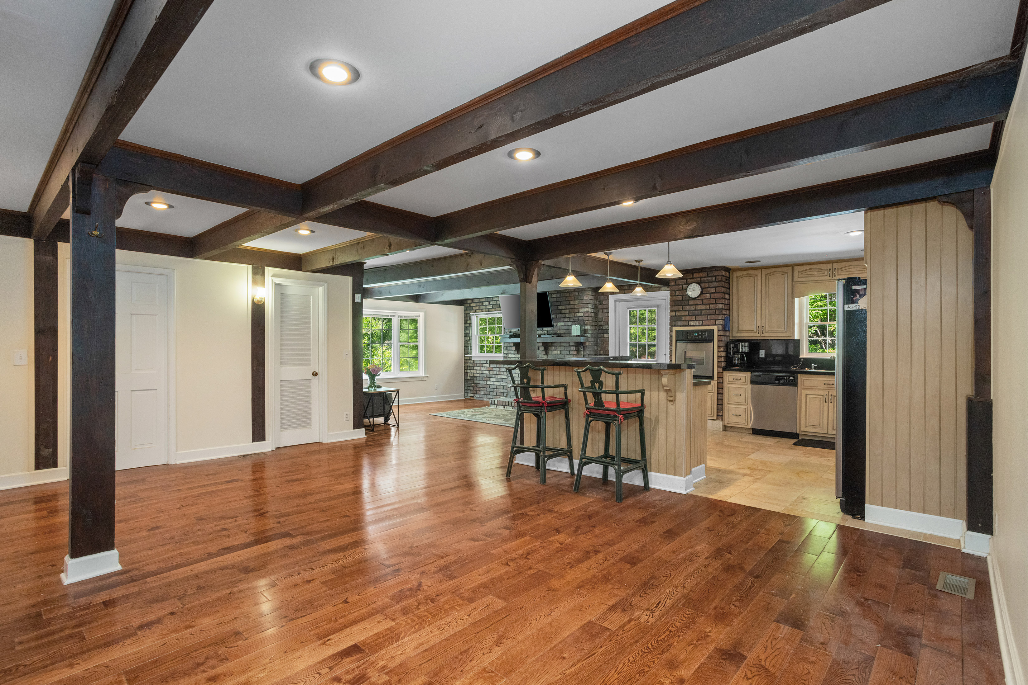  Charming Brick Farmhouse in Chattahoochee Hills - 物件實景