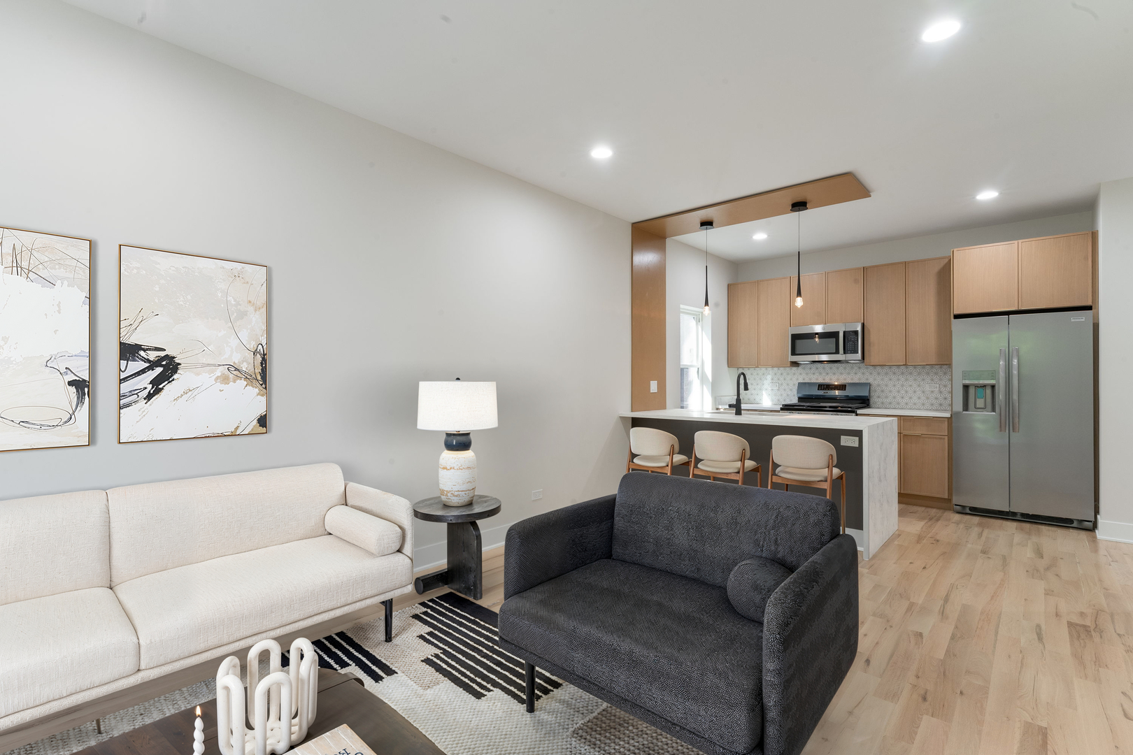 Chicago, Illinois, 60637, United States, 6 Bedrooms Bedrooms, ,Residential,For Sale,1938813