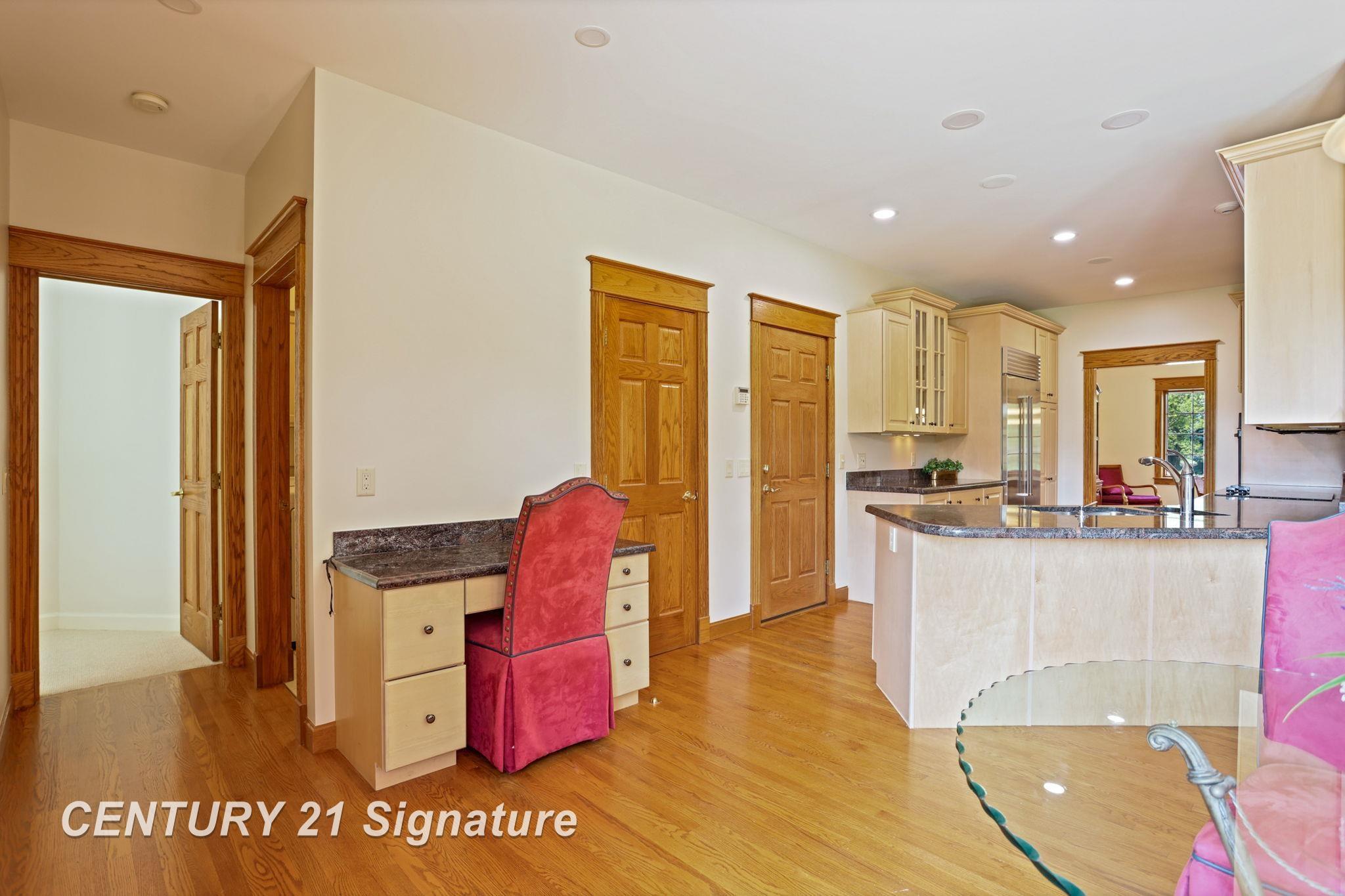 Saginaw, Michigan, 48603, United States, 4 Bedrooms Bedrooms, ,4 BathroomsBathrooms,Residential,For Sale,1979147