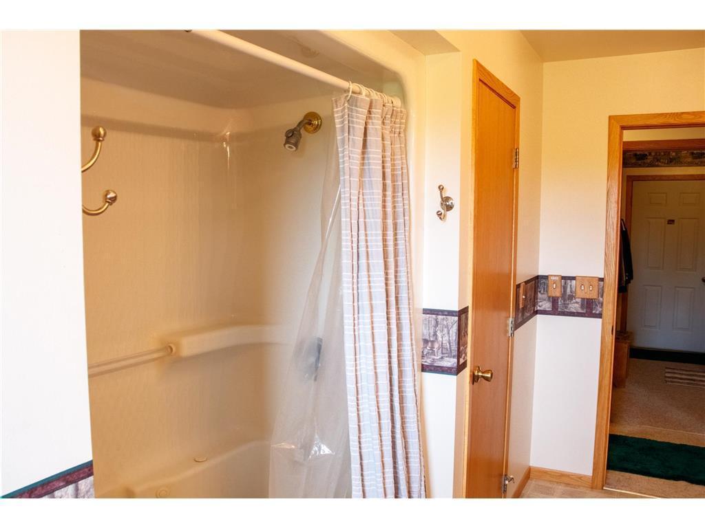 Clover Twp, Minnesota, 56470, United States, 3 Bedrooms Bedrooms, ,2 BathroomsBathrooms,Residential,For Sale,2003198