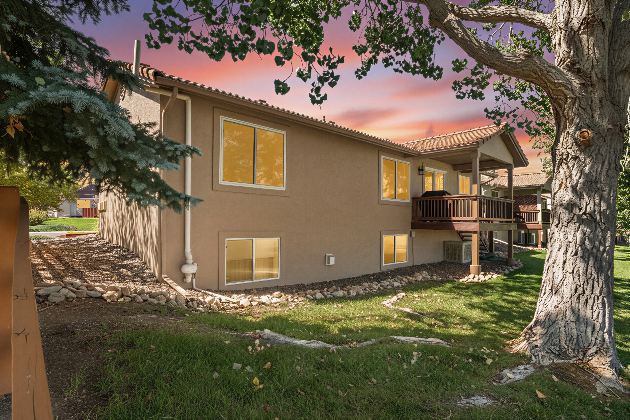 Beautifully Appointed Ranch-Style Home In Desirable Founders Village - 物件實景